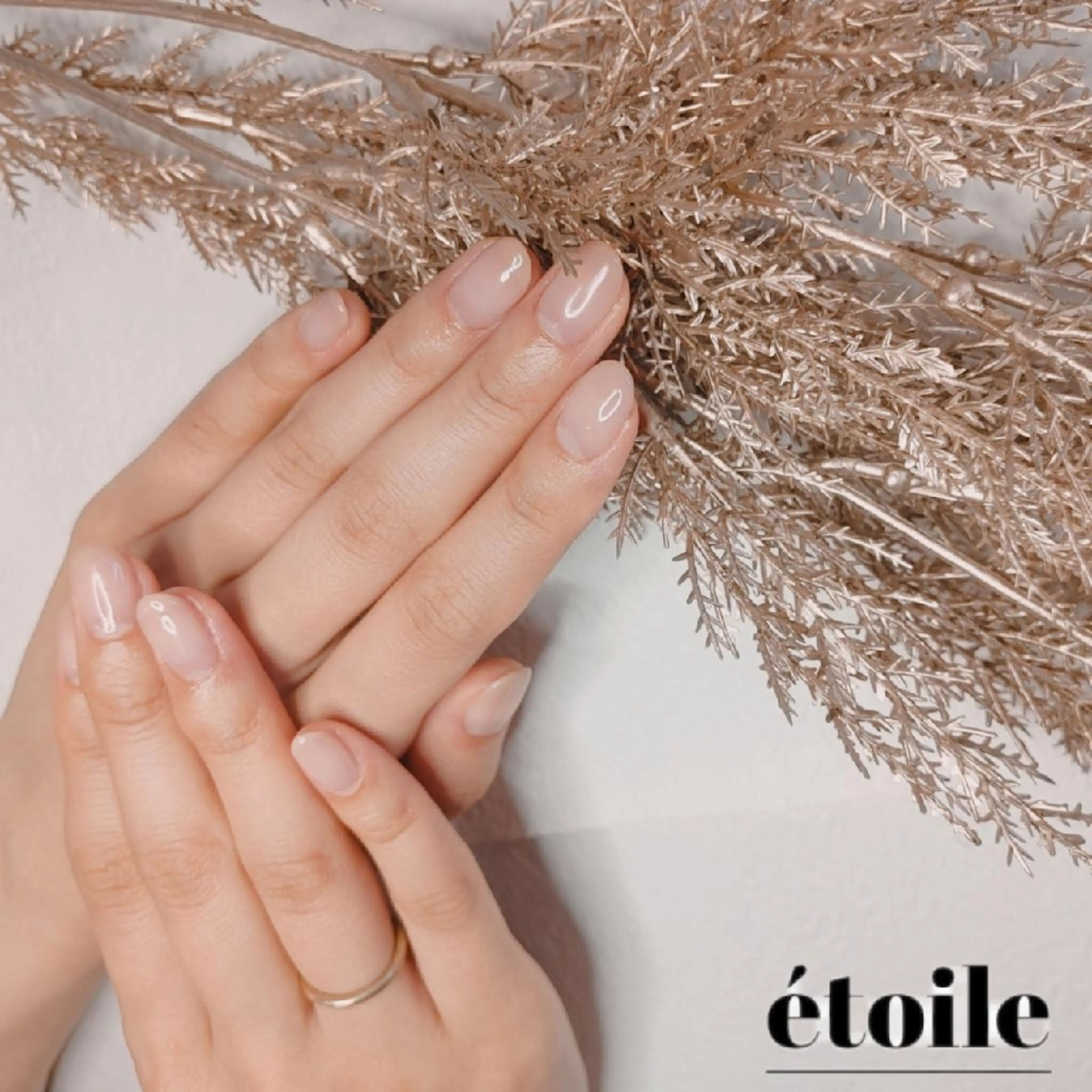 ネイル ハンドネイル ハンドケア étoile(エトワール)所属・山田 可愛のネイルデザイン