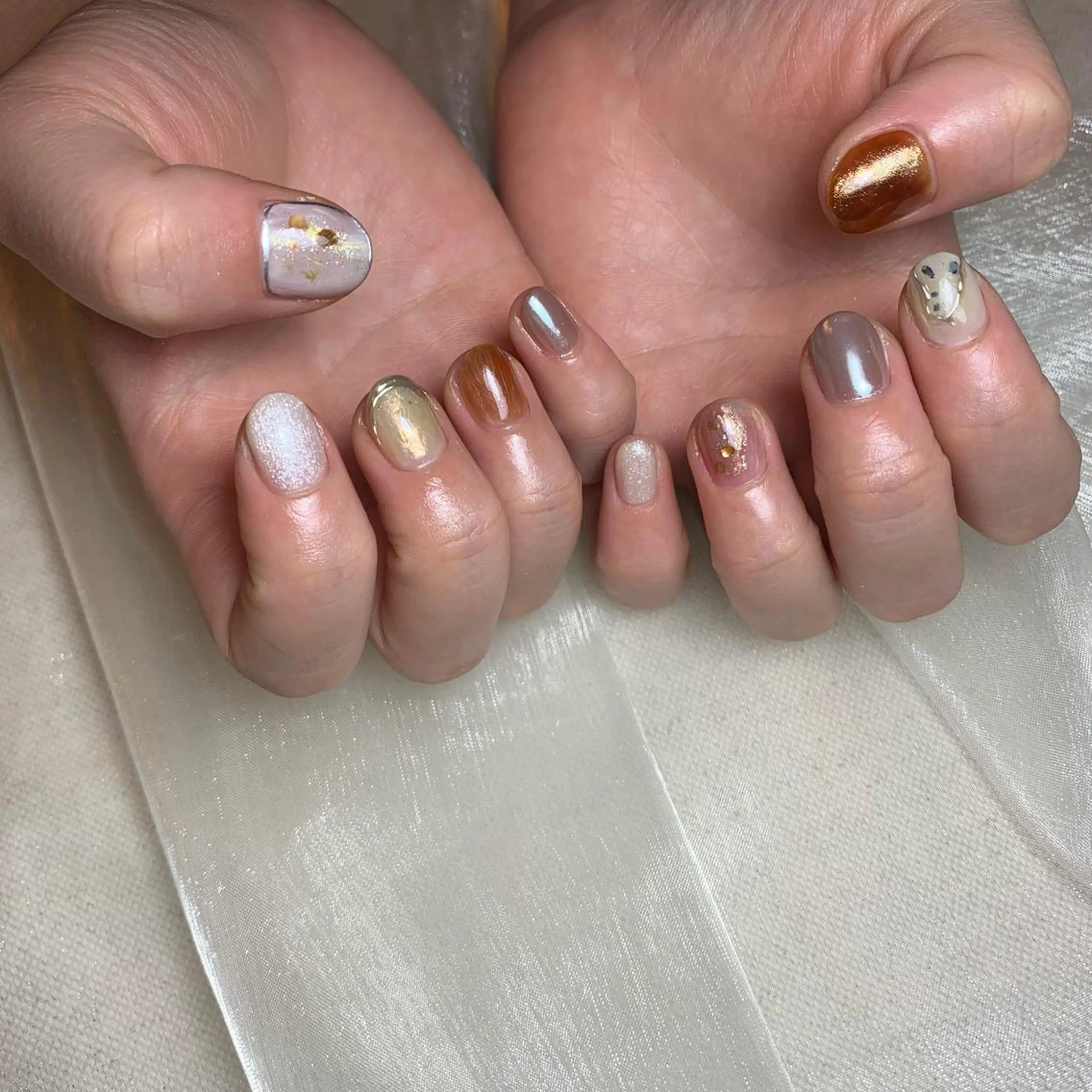 ネイル ハンドネイル repos~ルポ~所属・里見 麗のネイルデザイン