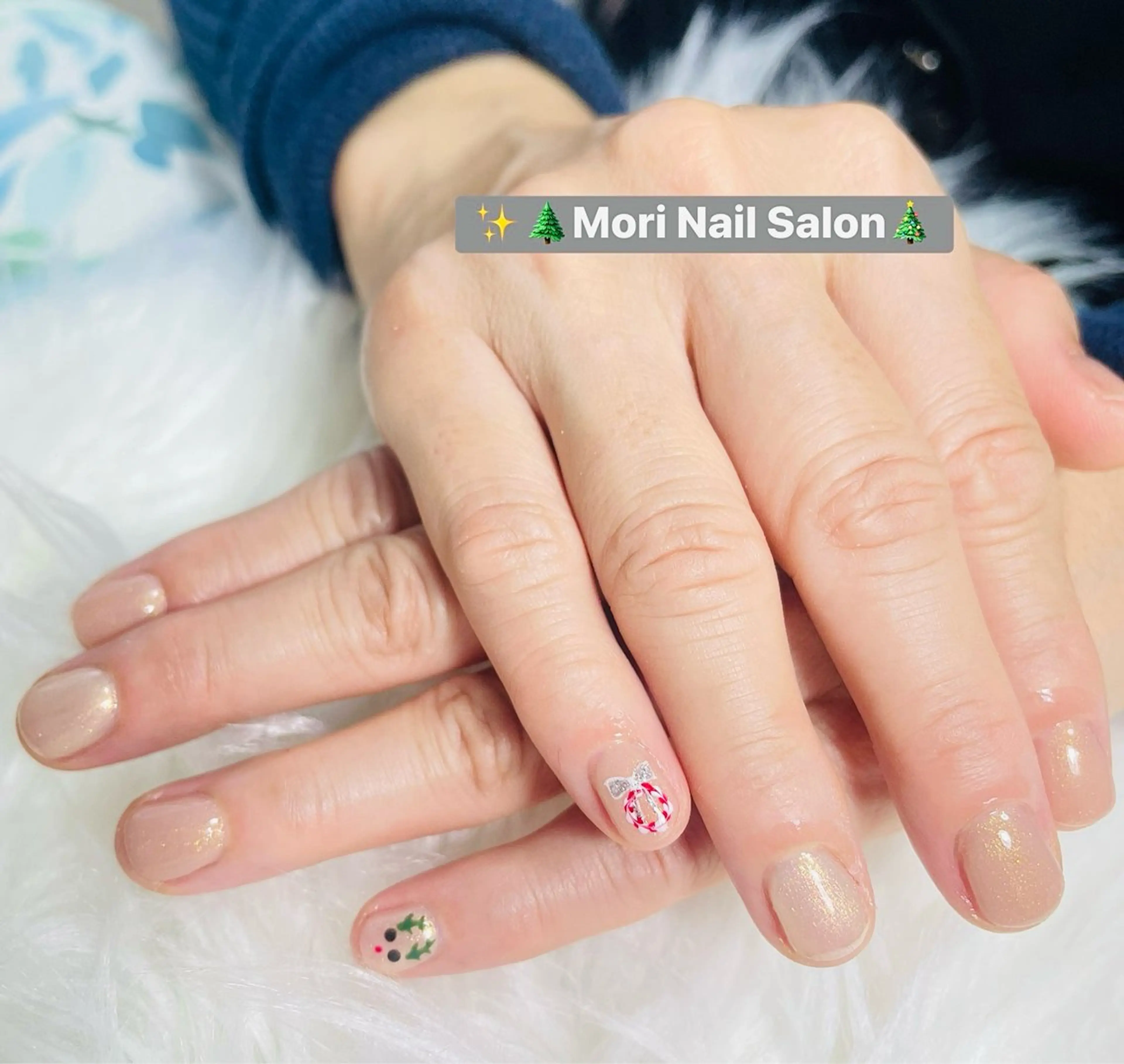 ネイル ラメ(グリッター) ラメグラデーション シンプルネイル 冬ネイル クリスマス MORI ネイル SALONのネイルデザイン