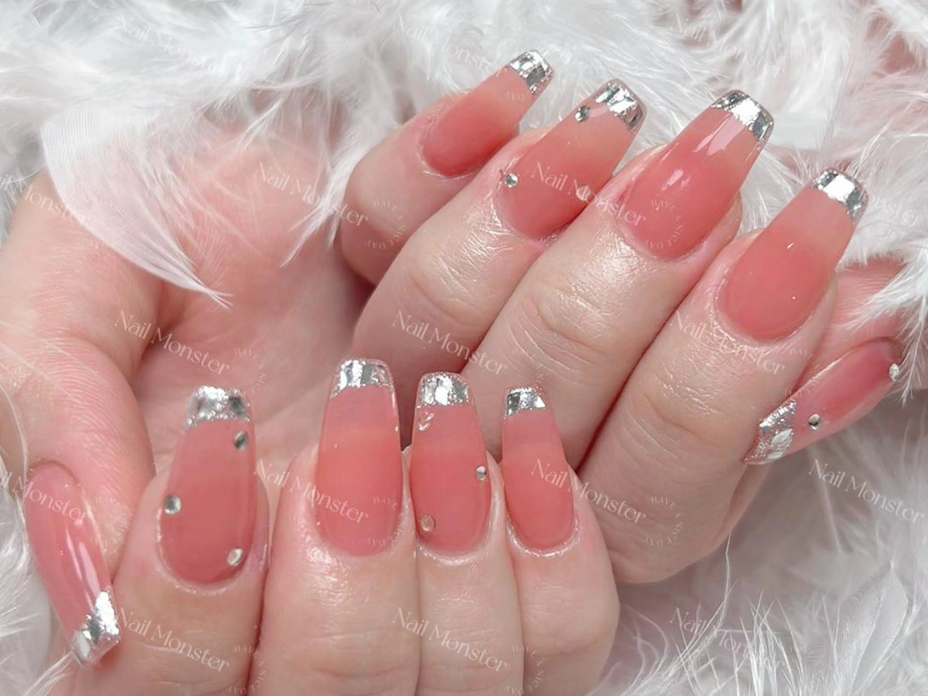 ネイル ハンドネイル yu ri 🌹のネイルデザイン