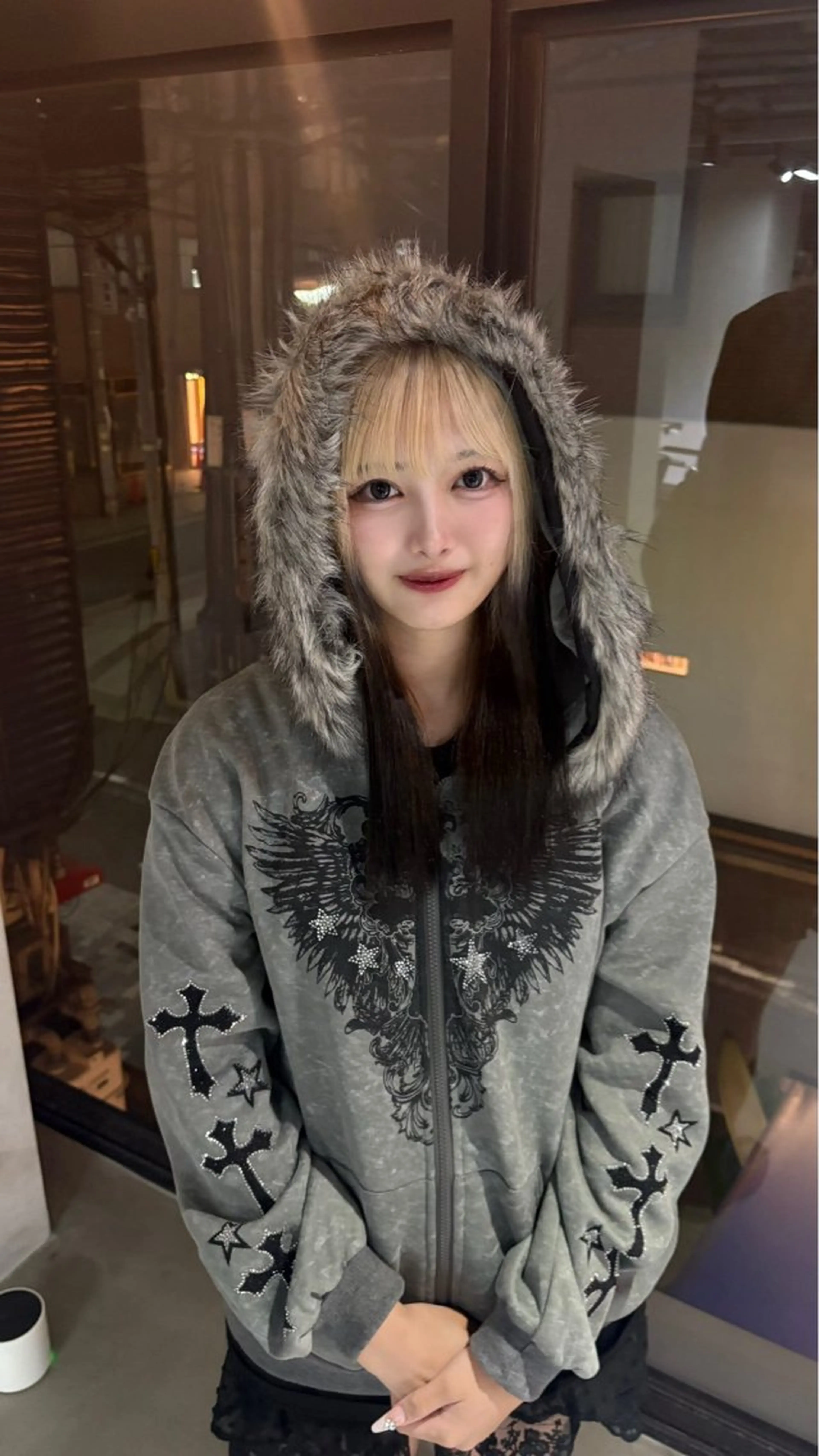 🩵minimo限定‼️【ルーツカラー🏙】ブリーチ＋カラー＋トリートメントの写真