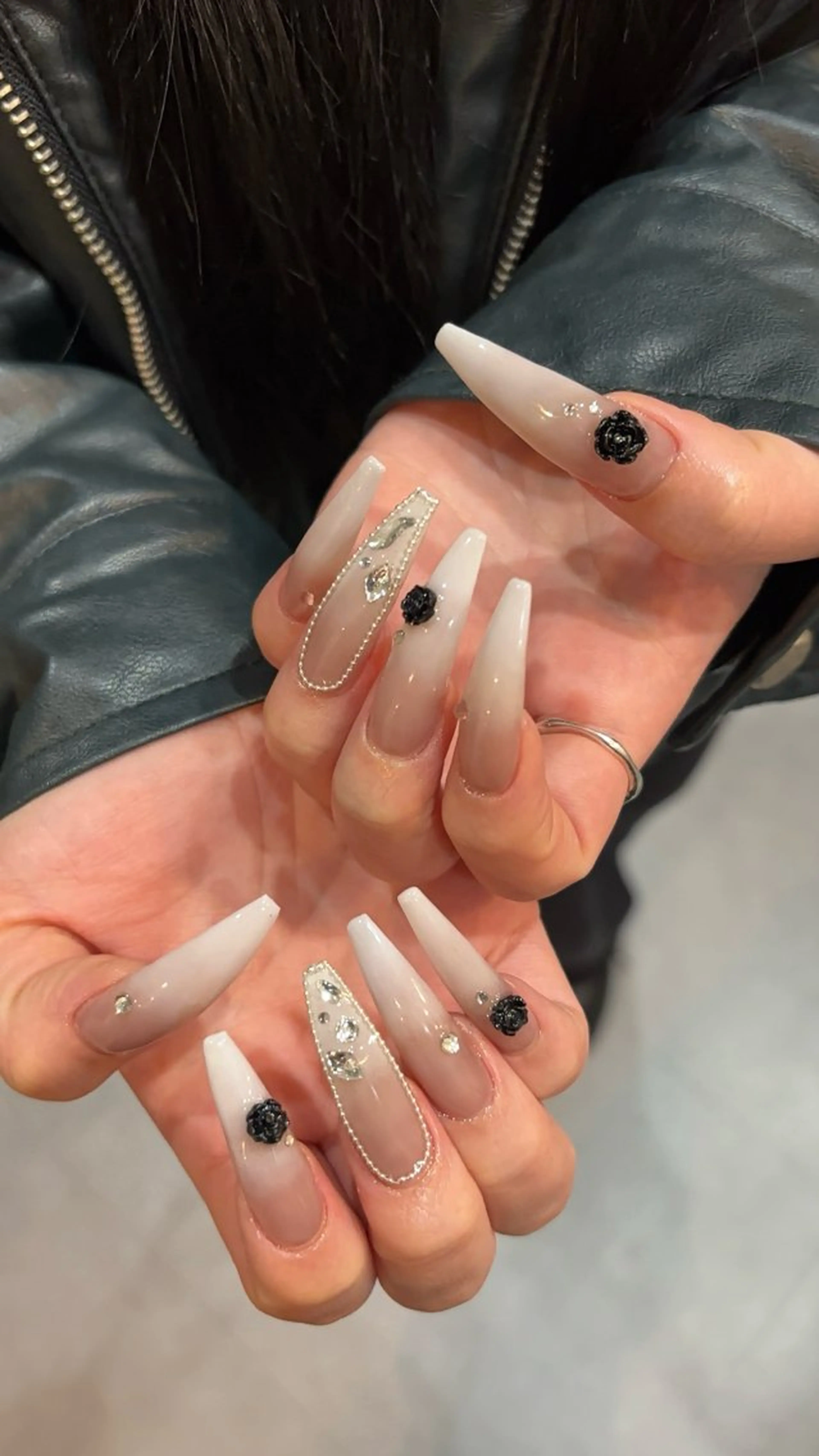 ネイル ロングネイル nakajima misaeのネイルデザイン