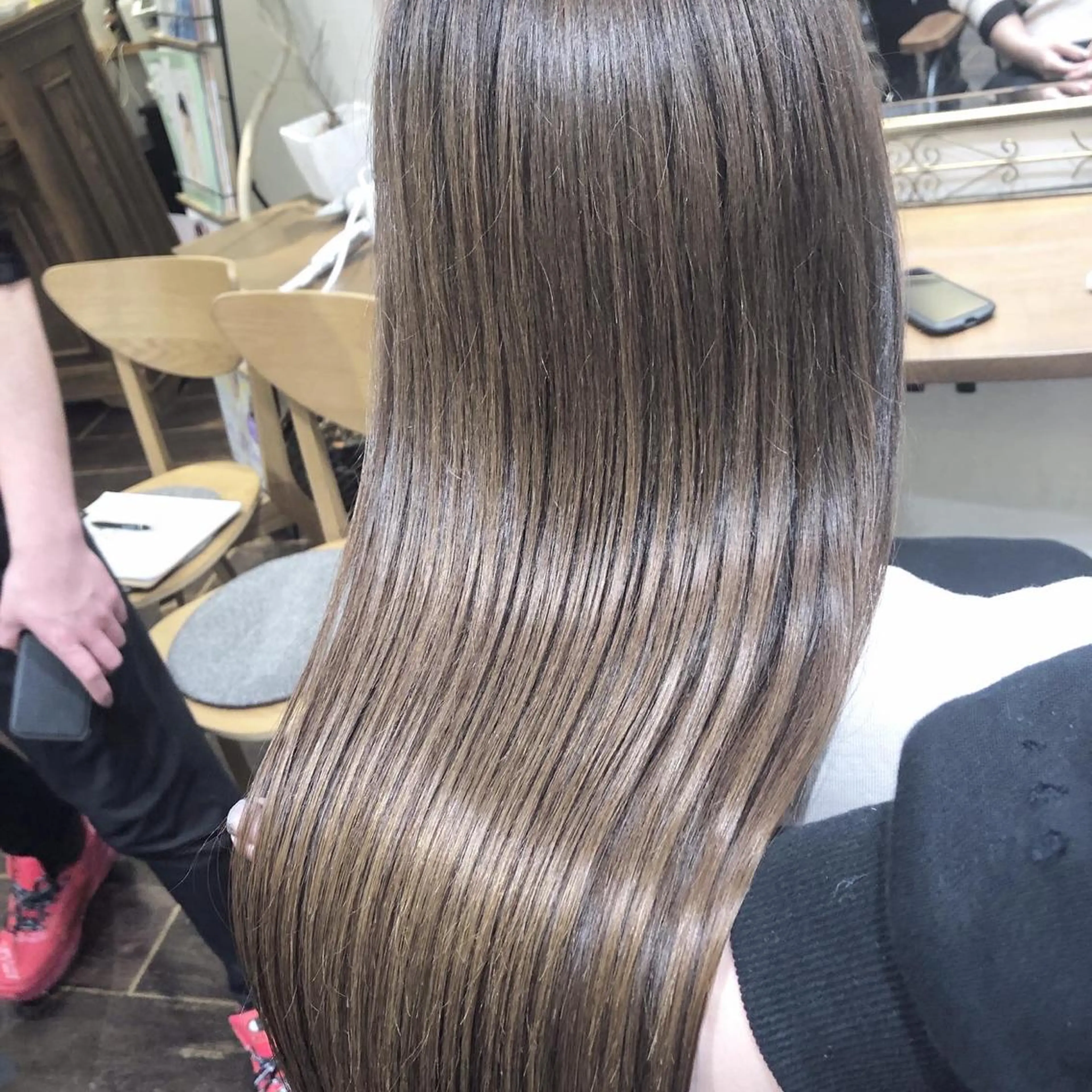 ロング 髪質改善 トリートメント 皆巳 達郎のヘアスタイル