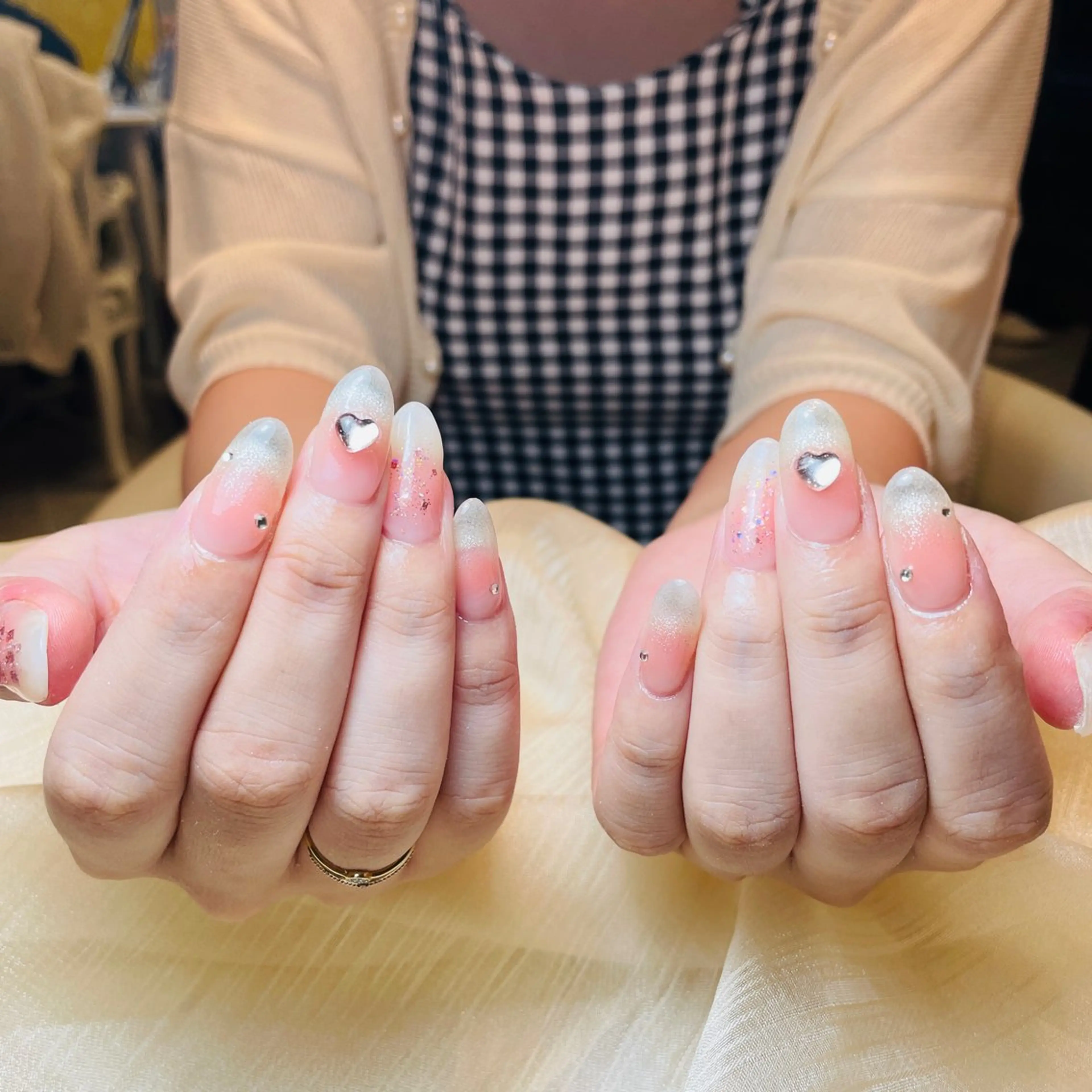 ネイル star nail salon所属・X INのネイルデザイン