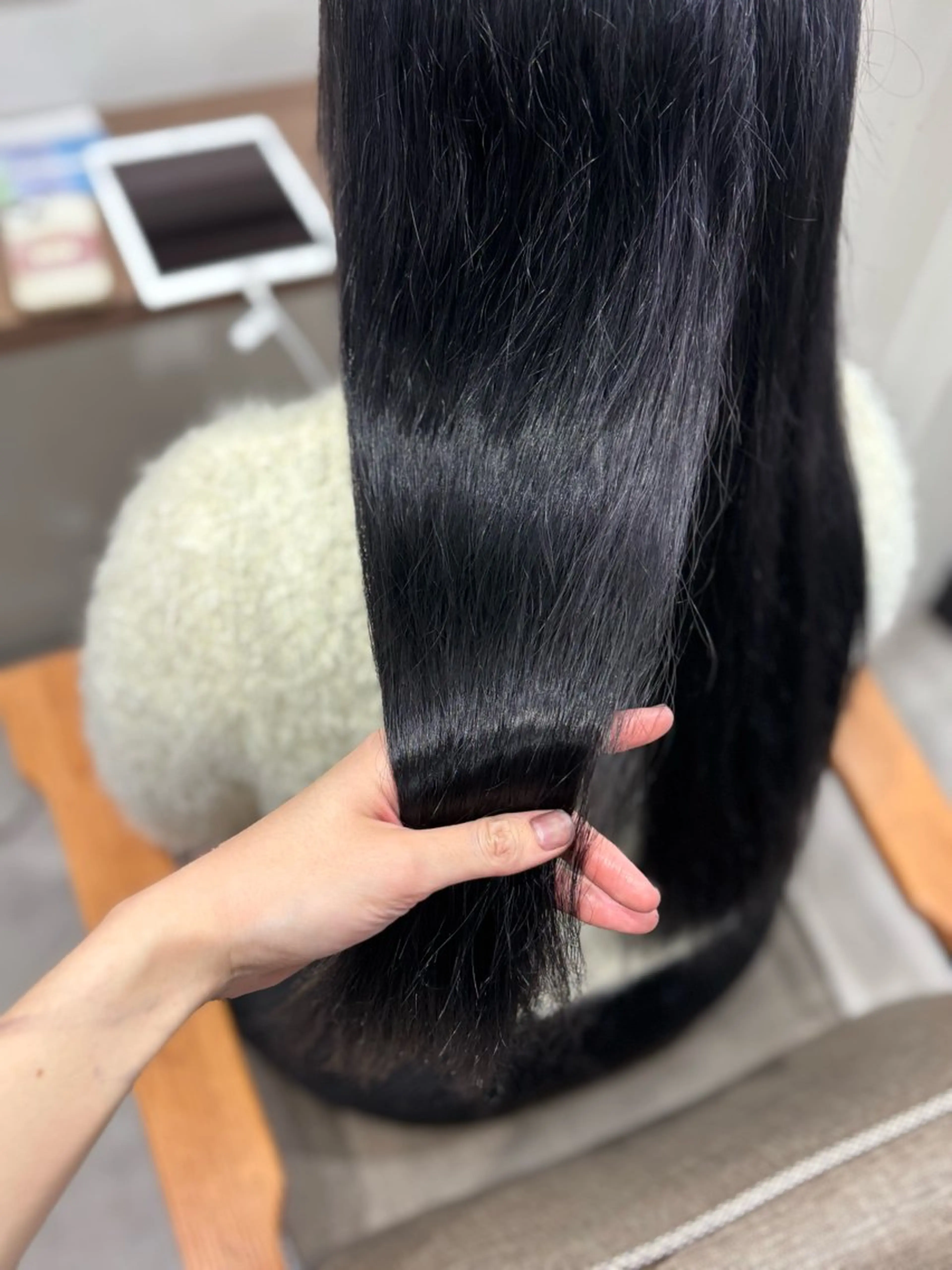 カラー おかだ まなみのヘアスタイル