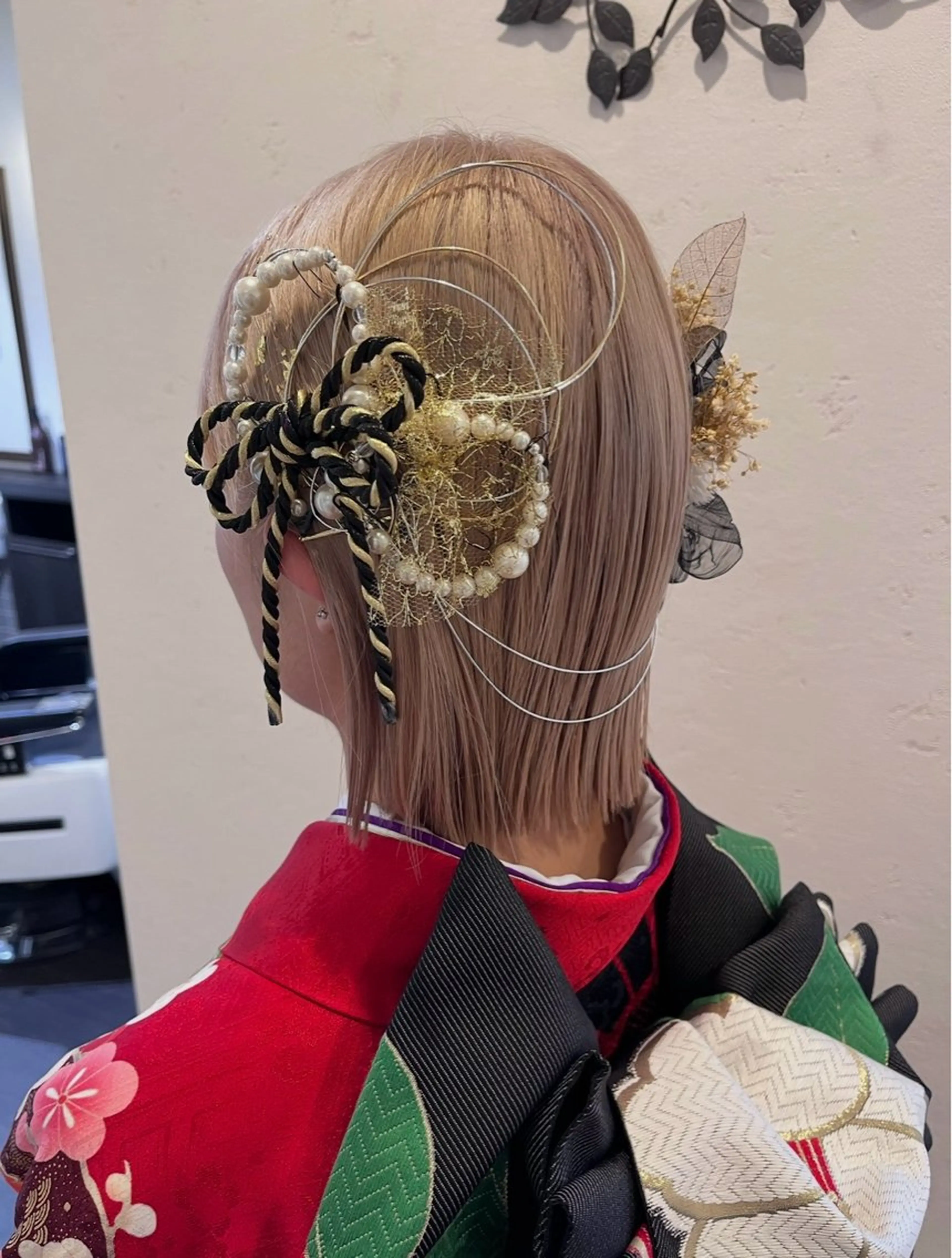 KURIYAMA Rimのヘアスタイル