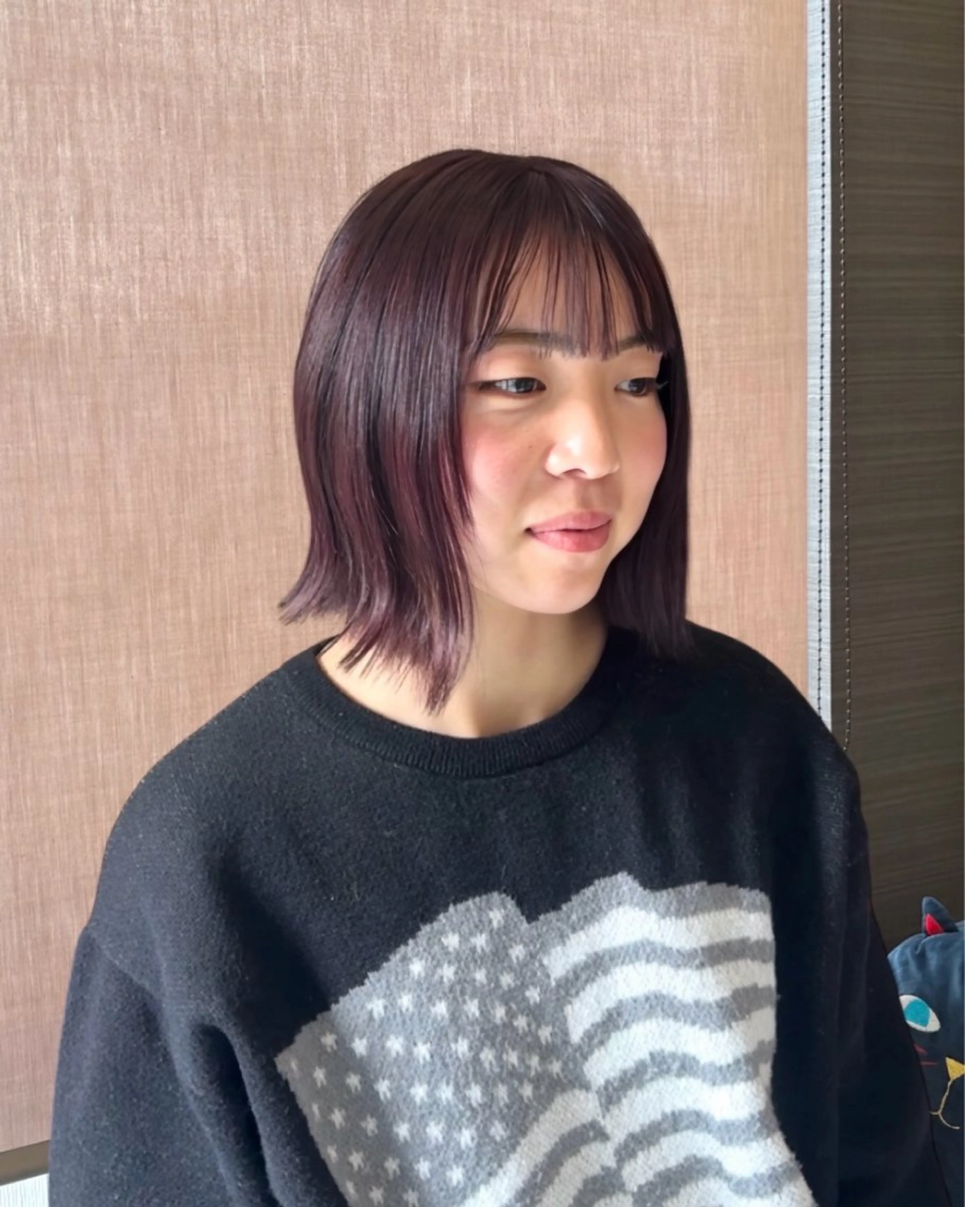 ミディアム ボブ レイヤーカット 外ハネヘア カット ヘアカラー トリートメント 小野 友暉のヘアスタイル