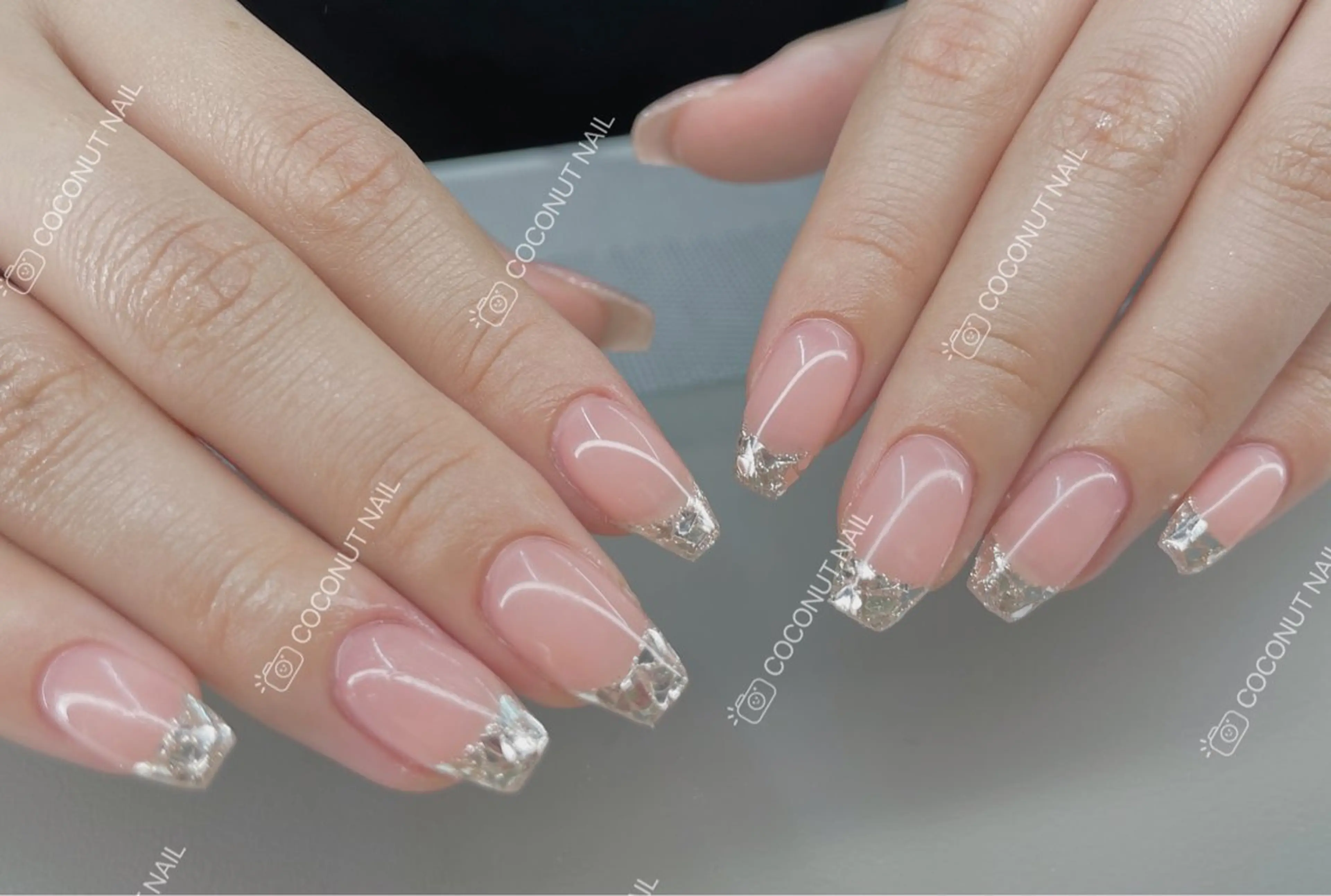 【スカルプ】チップ長さだし、ベース色付ガラスフレンチ&ミラーフレンチ☆ご新規ジェルオフ無料の写真