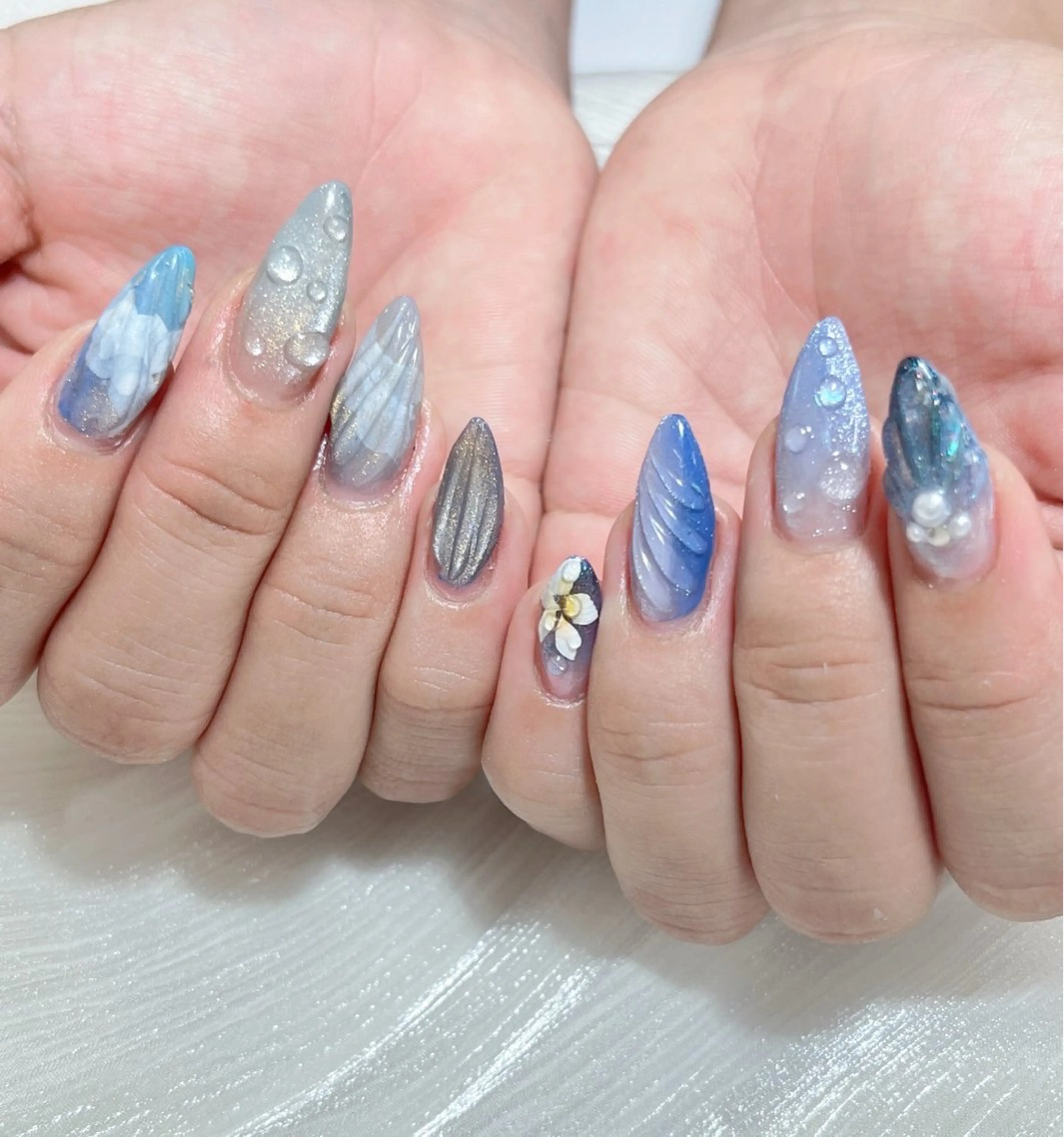 ネイル 野々下 真理のネイルデザイン