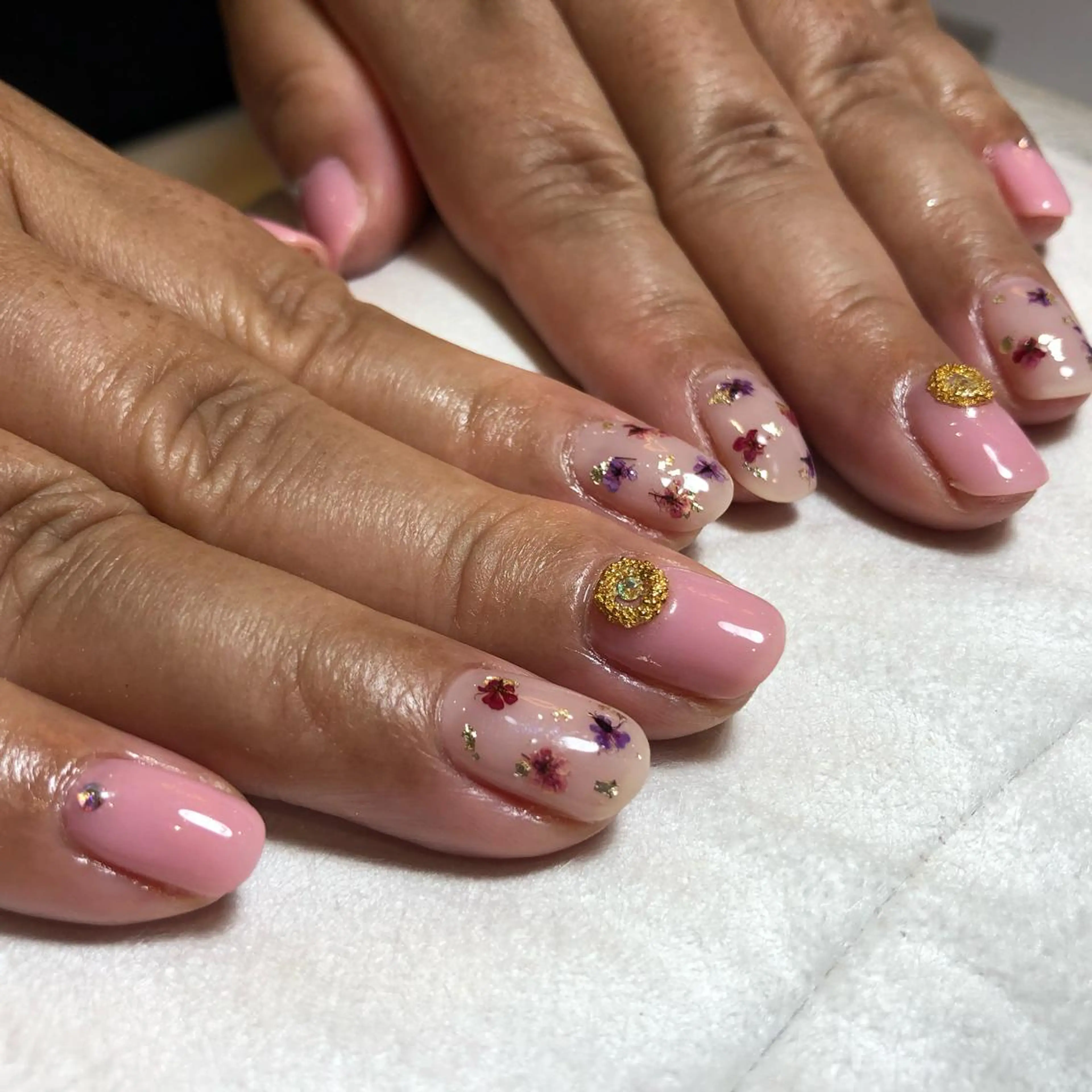 ネイル Nail salon アトリエジョワ　金山のネイルデザイン