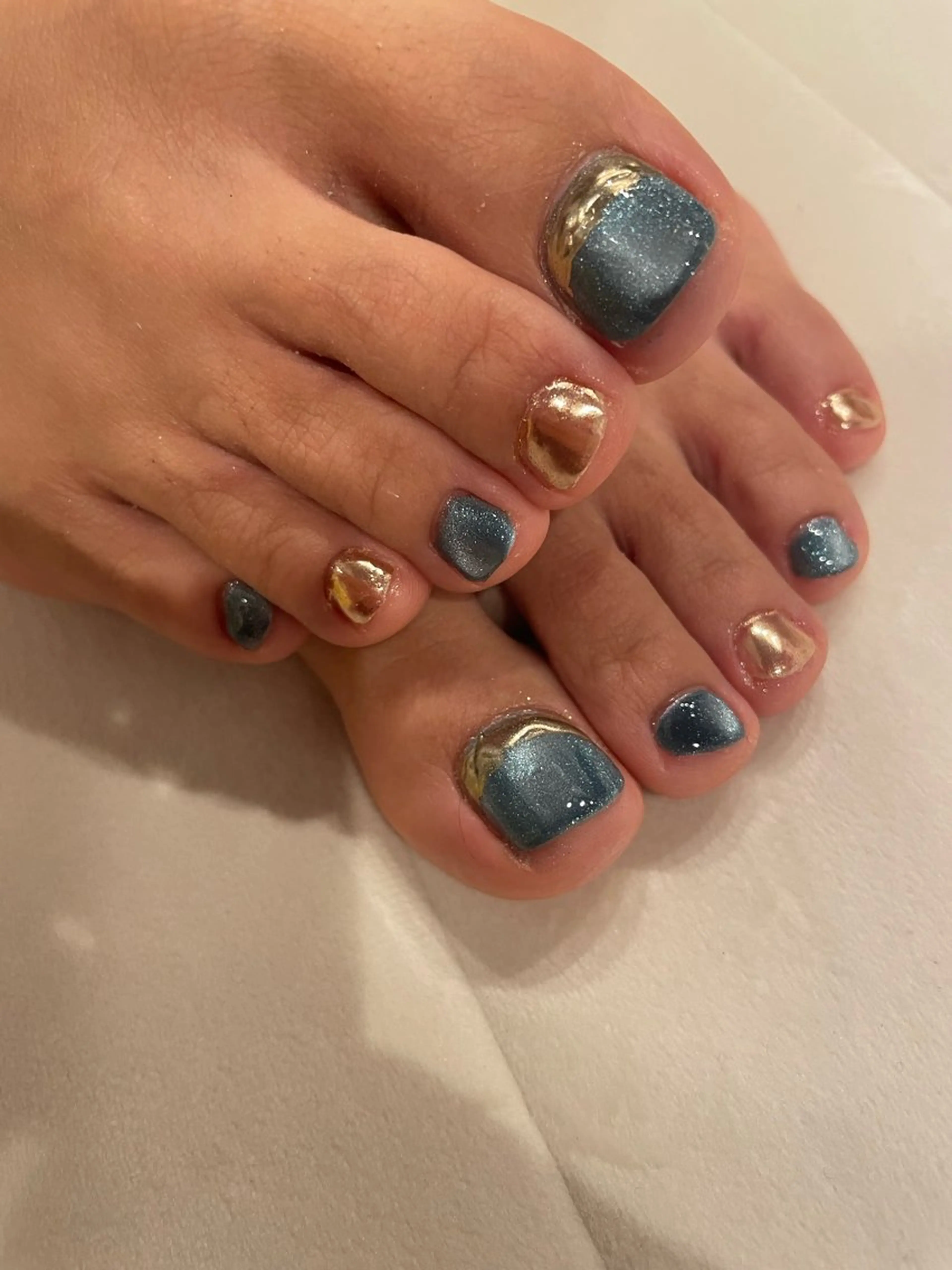 ネイル ブルー マグネットネイル ミラーネイル nail salon POPPYのネイルデザイン