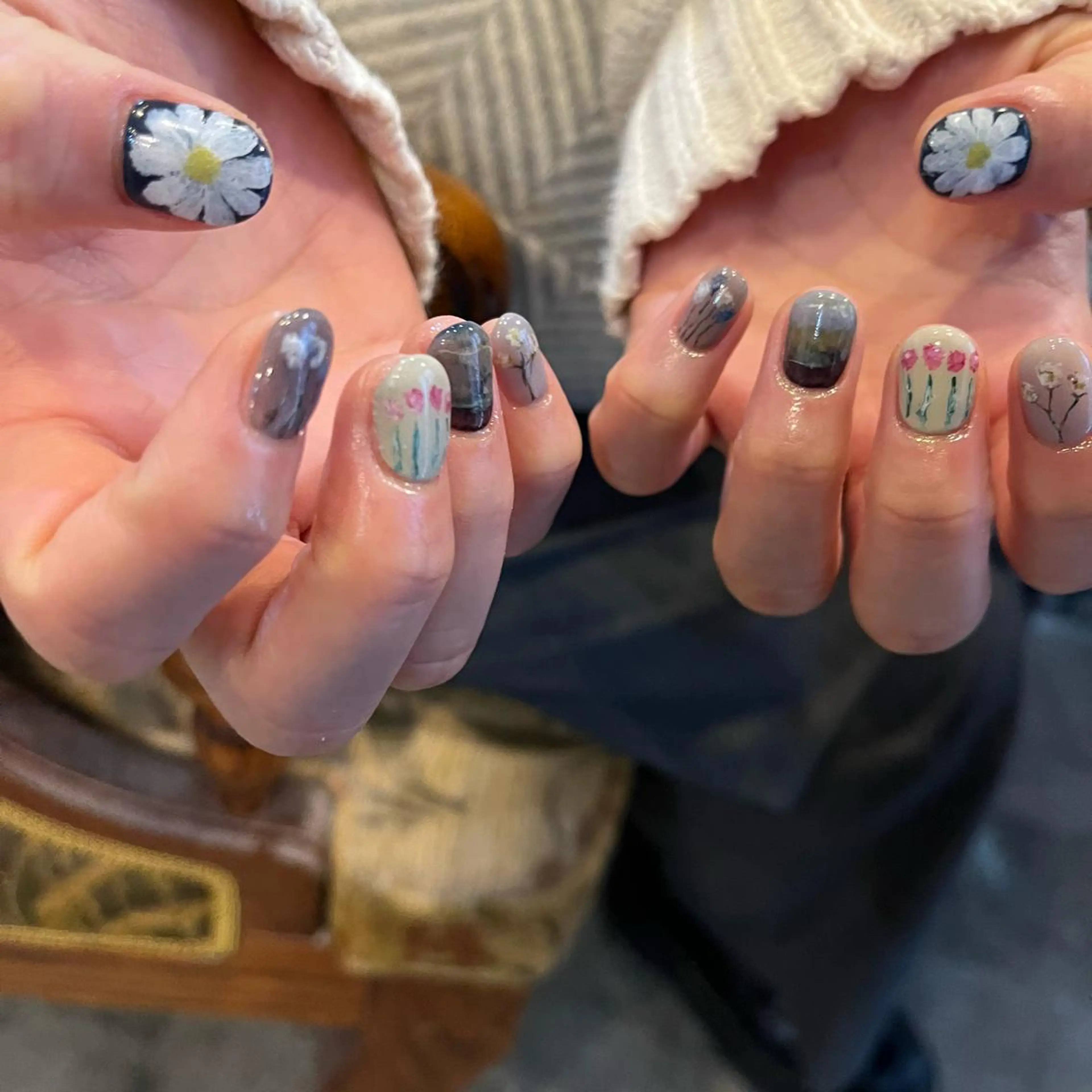 ネイル ハンドネイル Trico Antique所属・岩本 杏のネイルデザイン