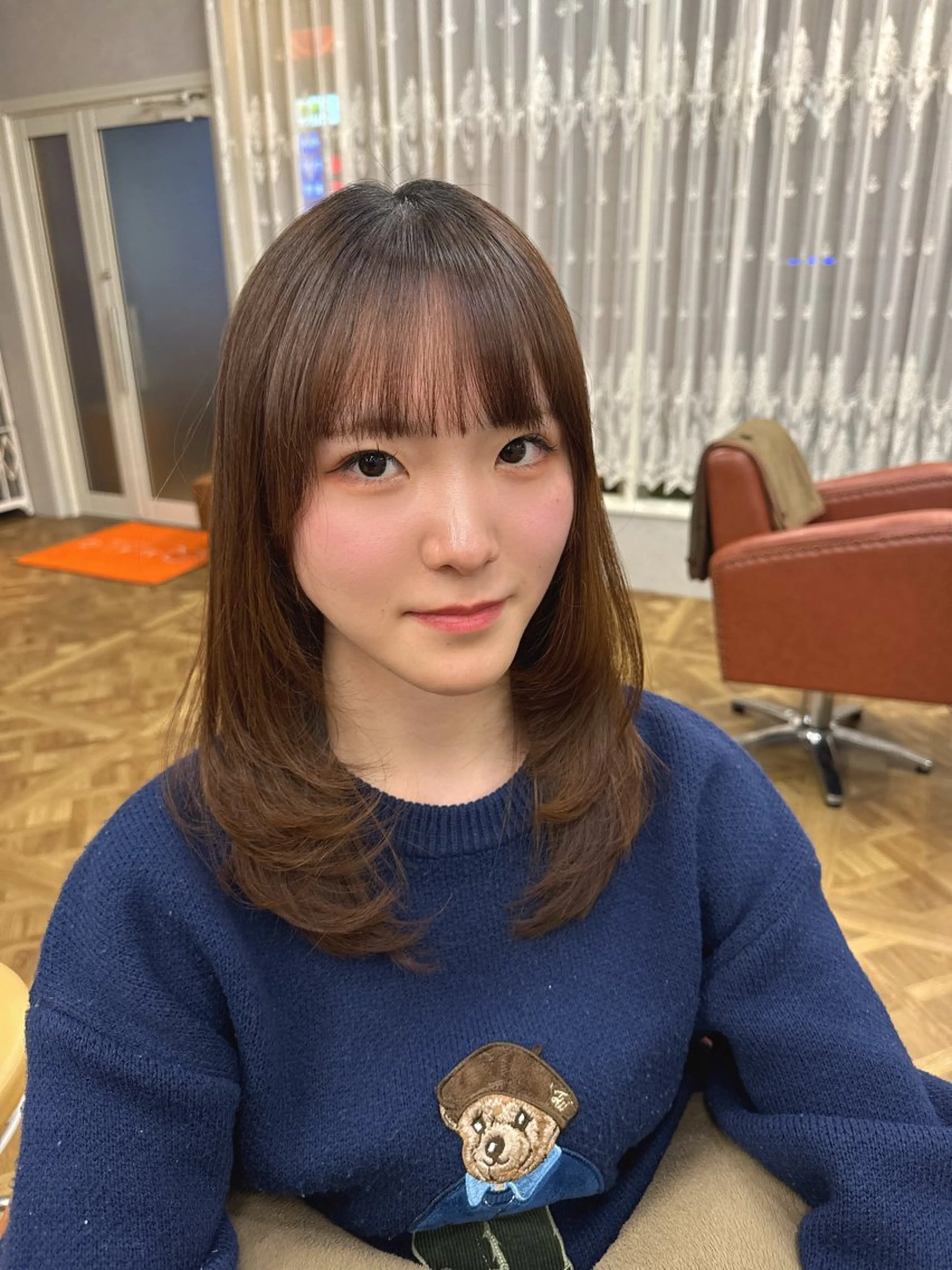 セミロング 髪質改善 レイヤーカット カット ヘアカラー トリートメント 見奈美 凜のヘアスタイル