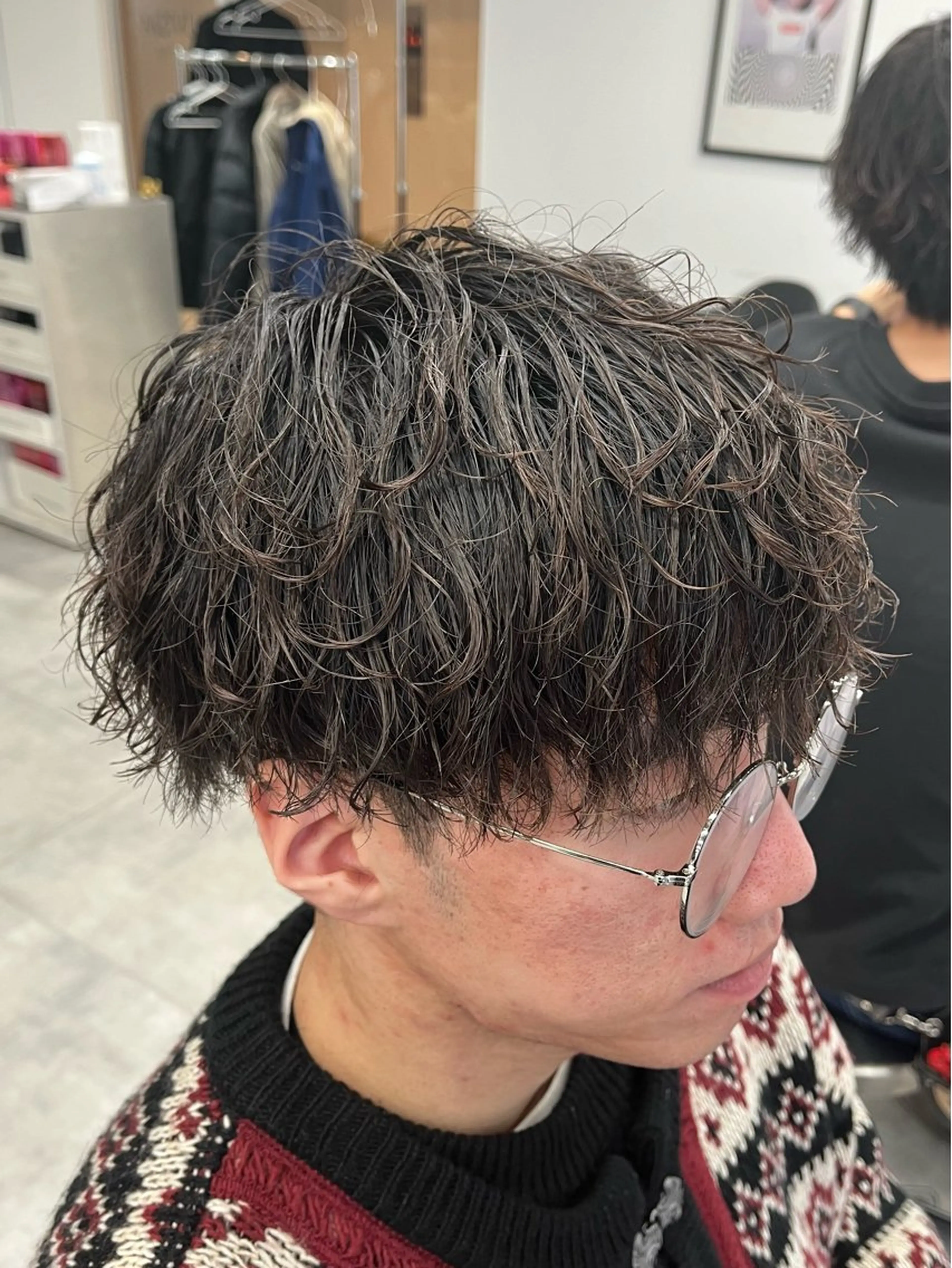 ショート パーマ メンズ メンズパーマ ツイストスパイラルパーマ スパイラルパーマ カット パーマ 新潟メンズパーマ 新潟駅/小田拓実のヘアスタイル