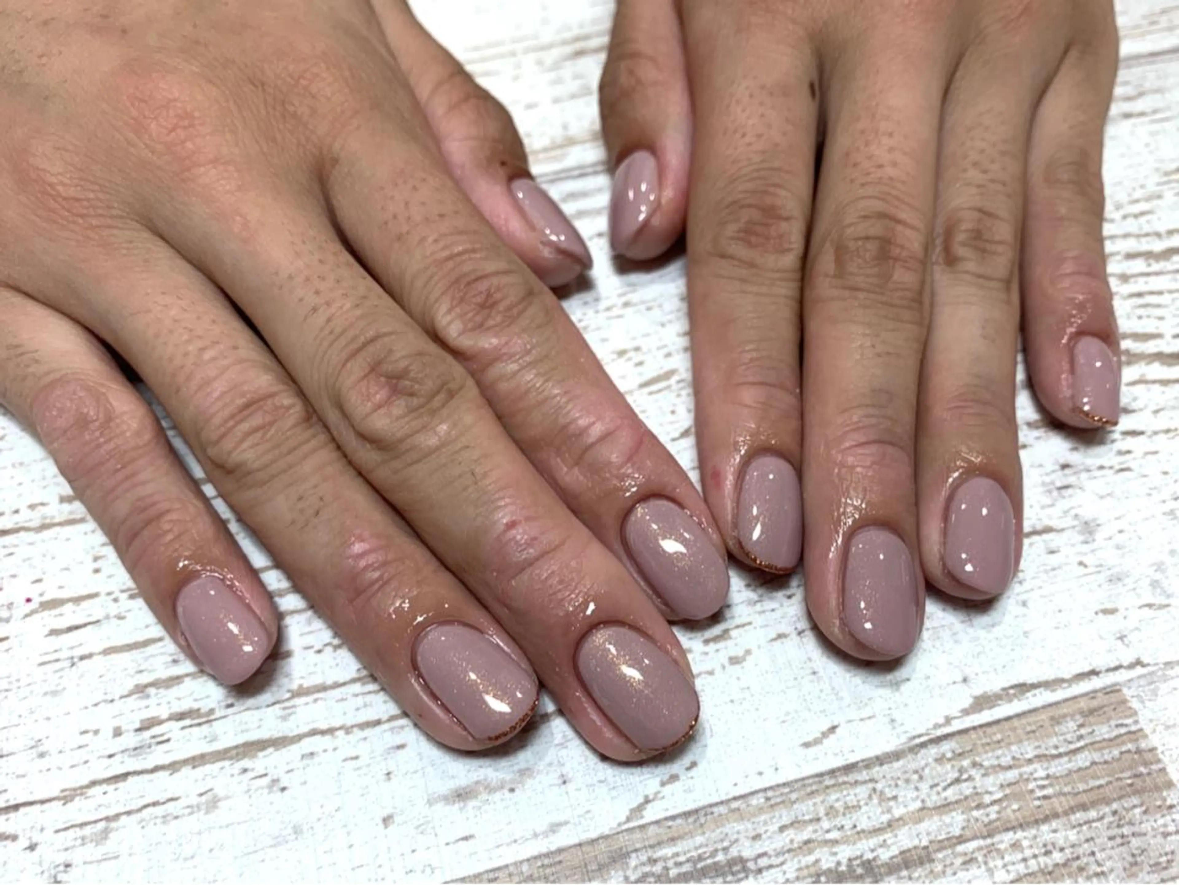 ネイル charme所属・. SHIORIのネイルデザイン