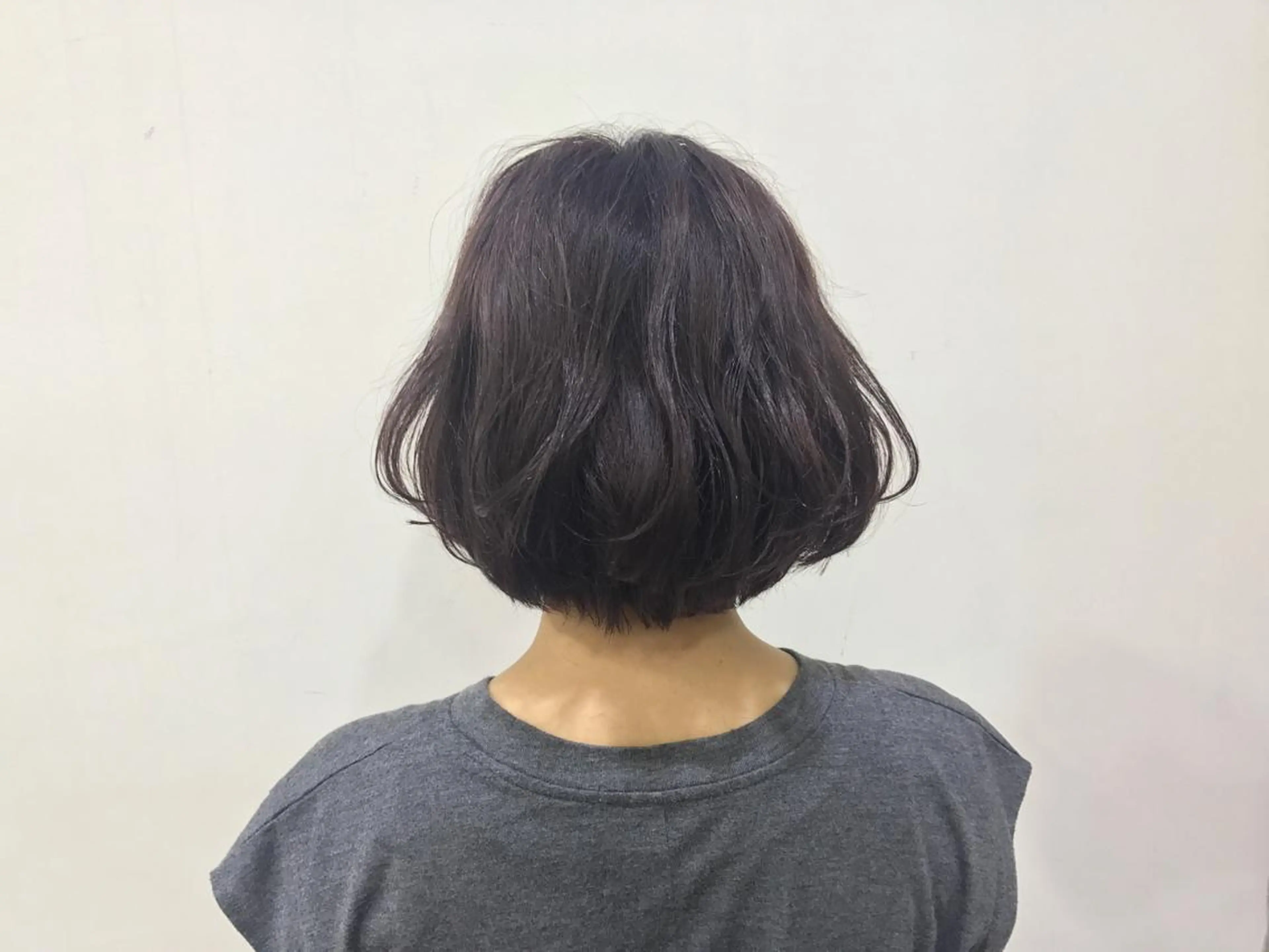 ショート カラー 透明感カラー AMI ウルフパーマ/メンズのヘアスタイル