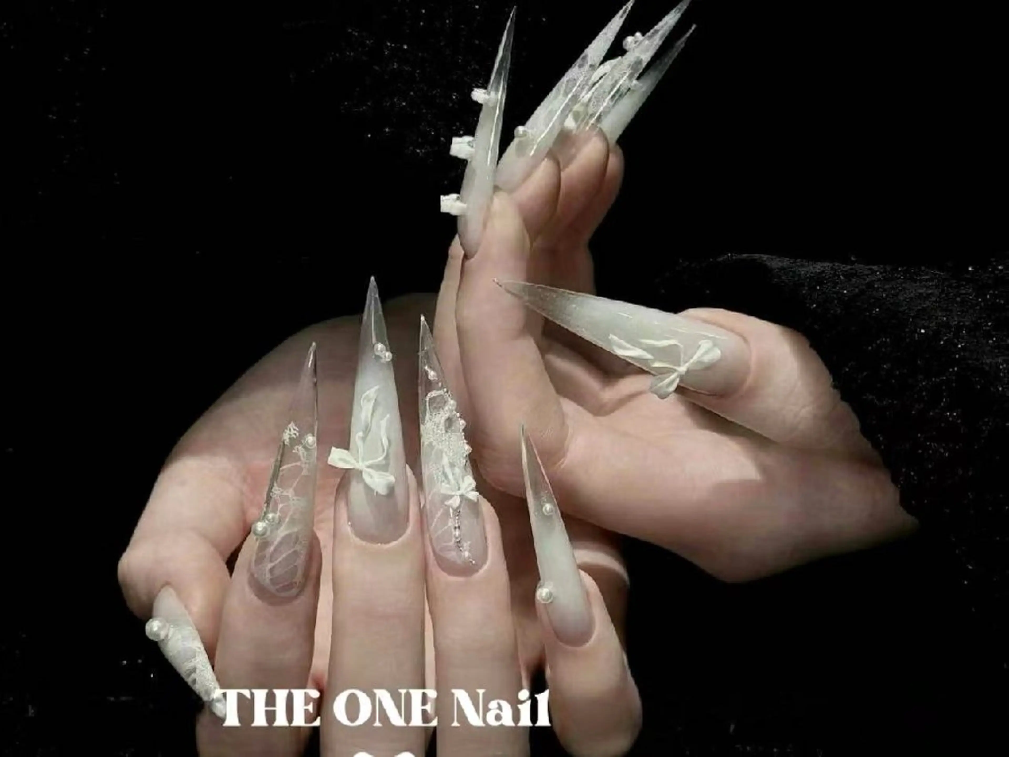 ネイル THE　ONE栄店所属・Theone栄店 川原のネイルデザイン