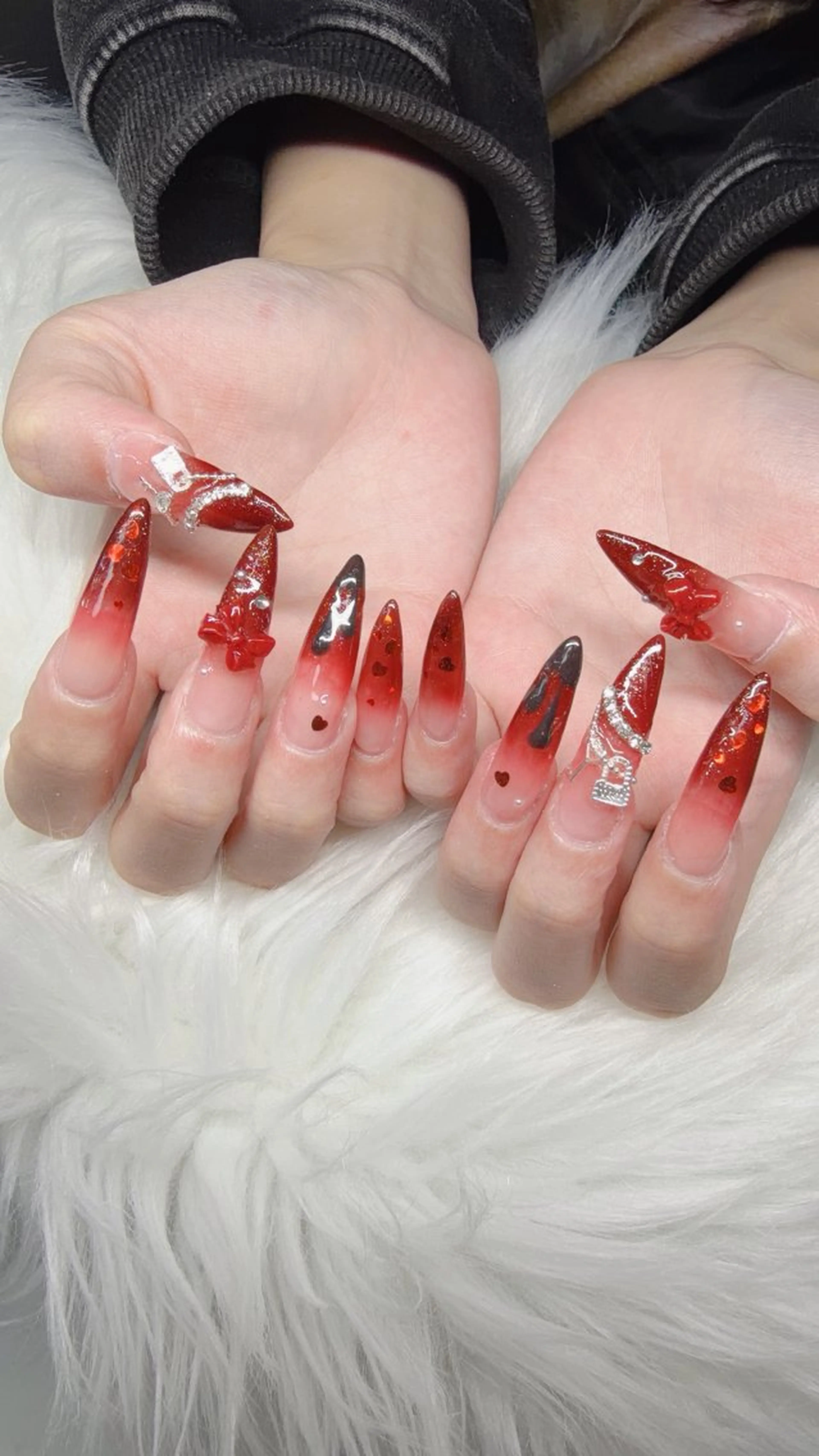 ネイル 長さ出し グラデーション 卒業式 キラキラネイル マグネットネイル ハンドネイル Lee Nailsのネイルデザイン