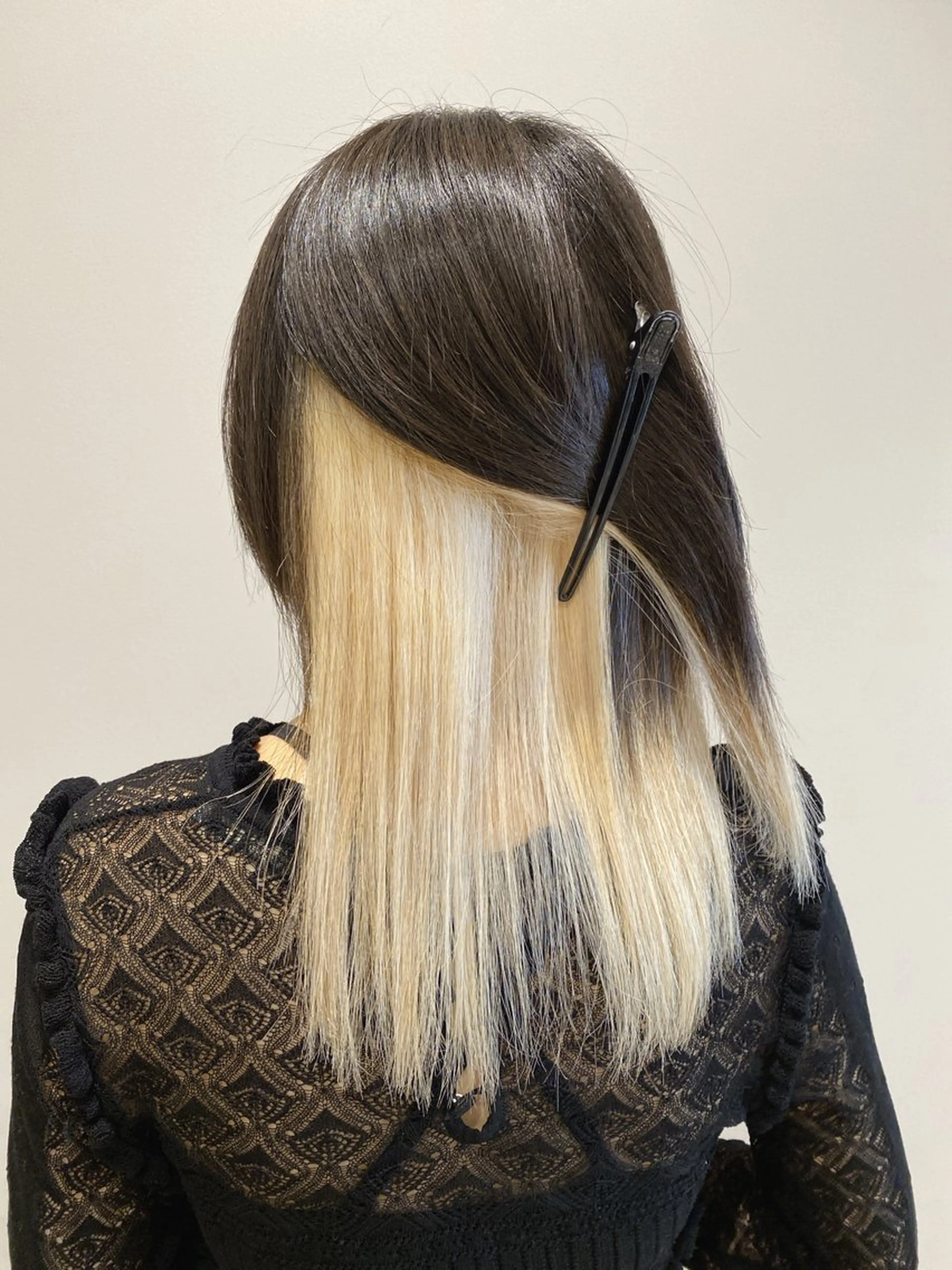 セミロング カラー ブリーチ 抜きっぱなしブロンド カット ヘアカラー トリートメント 艶髪🌿美髪 大塚礼乃【西荻窪】のヘアスタイル