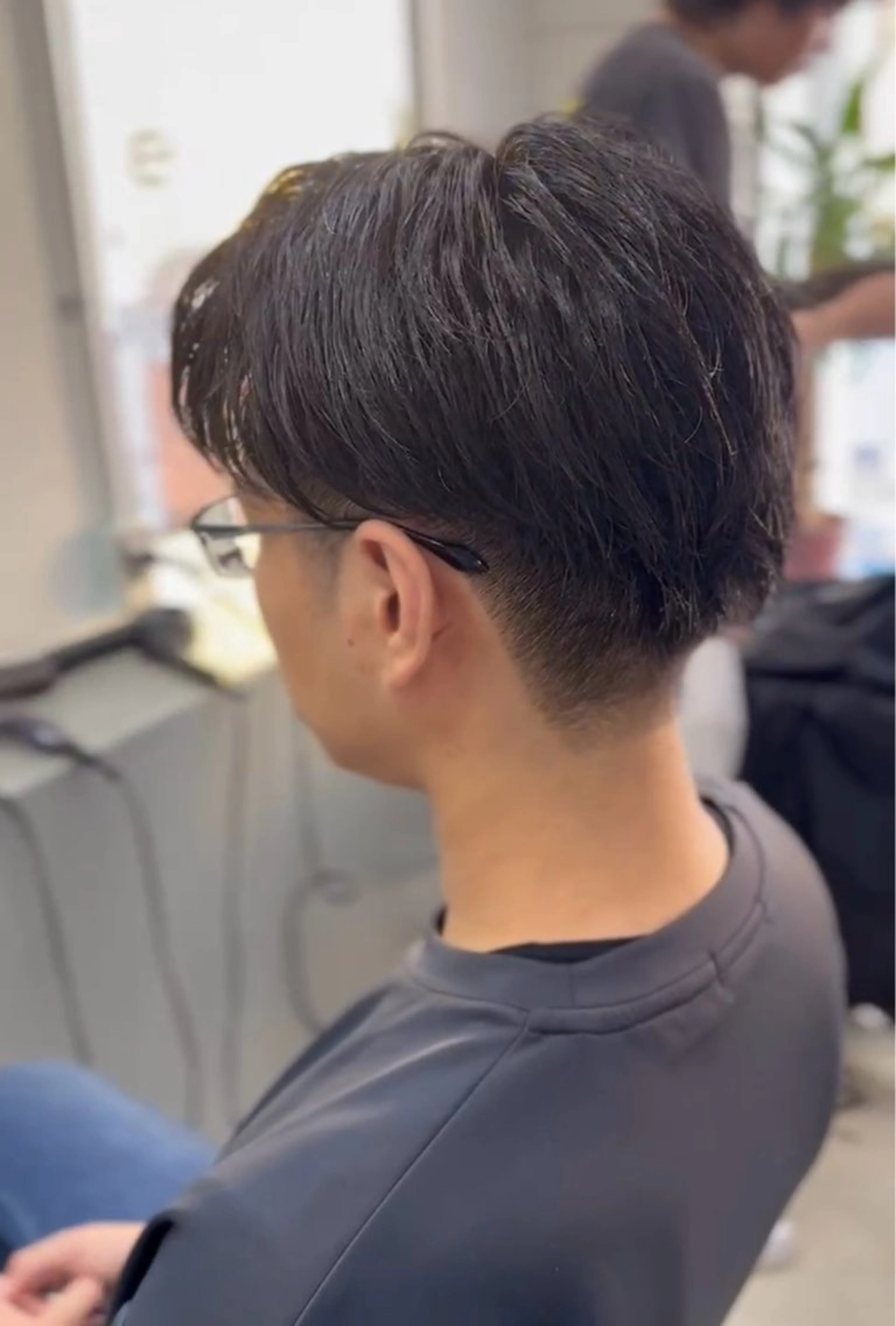 ショート パーマ メンズ カット パーマ メンズ専門サロン wokeのヘアスタイル