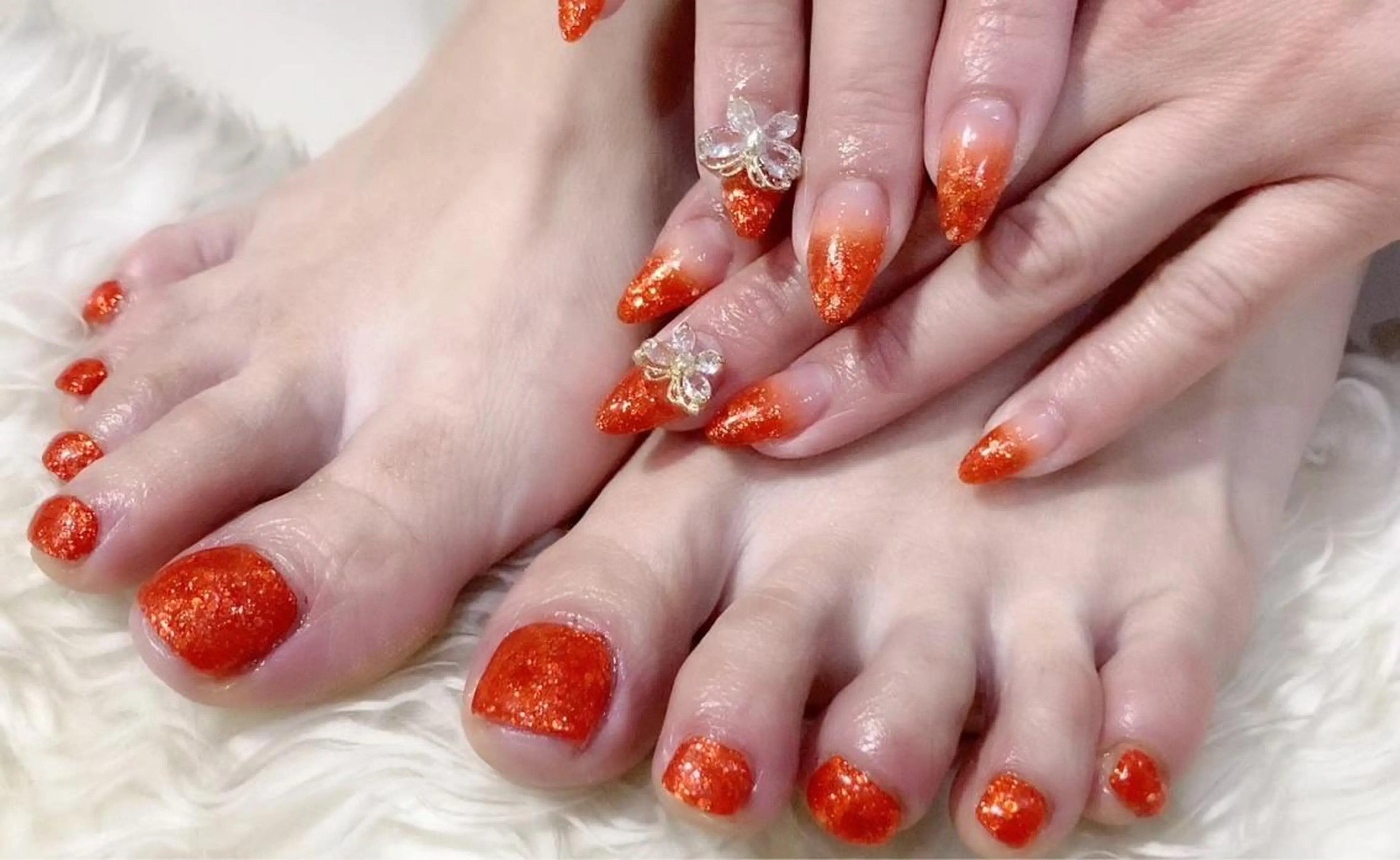 ネイル マツエク・マツパ アイブロウ 韓国風マツエク パリジェンヌラッシュリフト まつげパーマ ワンホンマツエク 長さ出し ハンドネイル フットネイル ハンドケア Nail&eye Belire 新宿のネイルデザイン