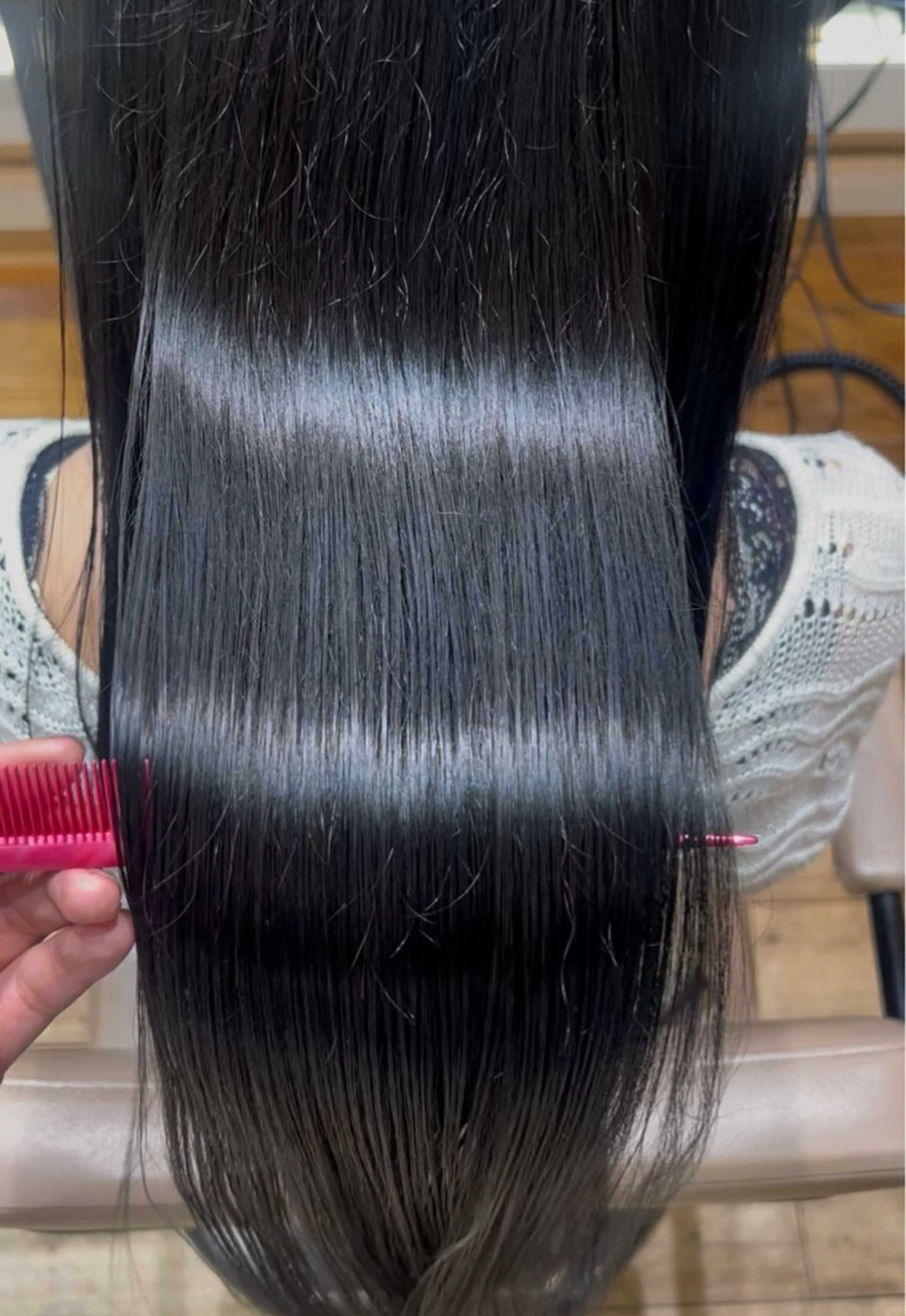 カラー 黒髪 ブルーカラー ブルーブラック 縮毛モデル募集中 祝迫愛艶のヘアスタイル