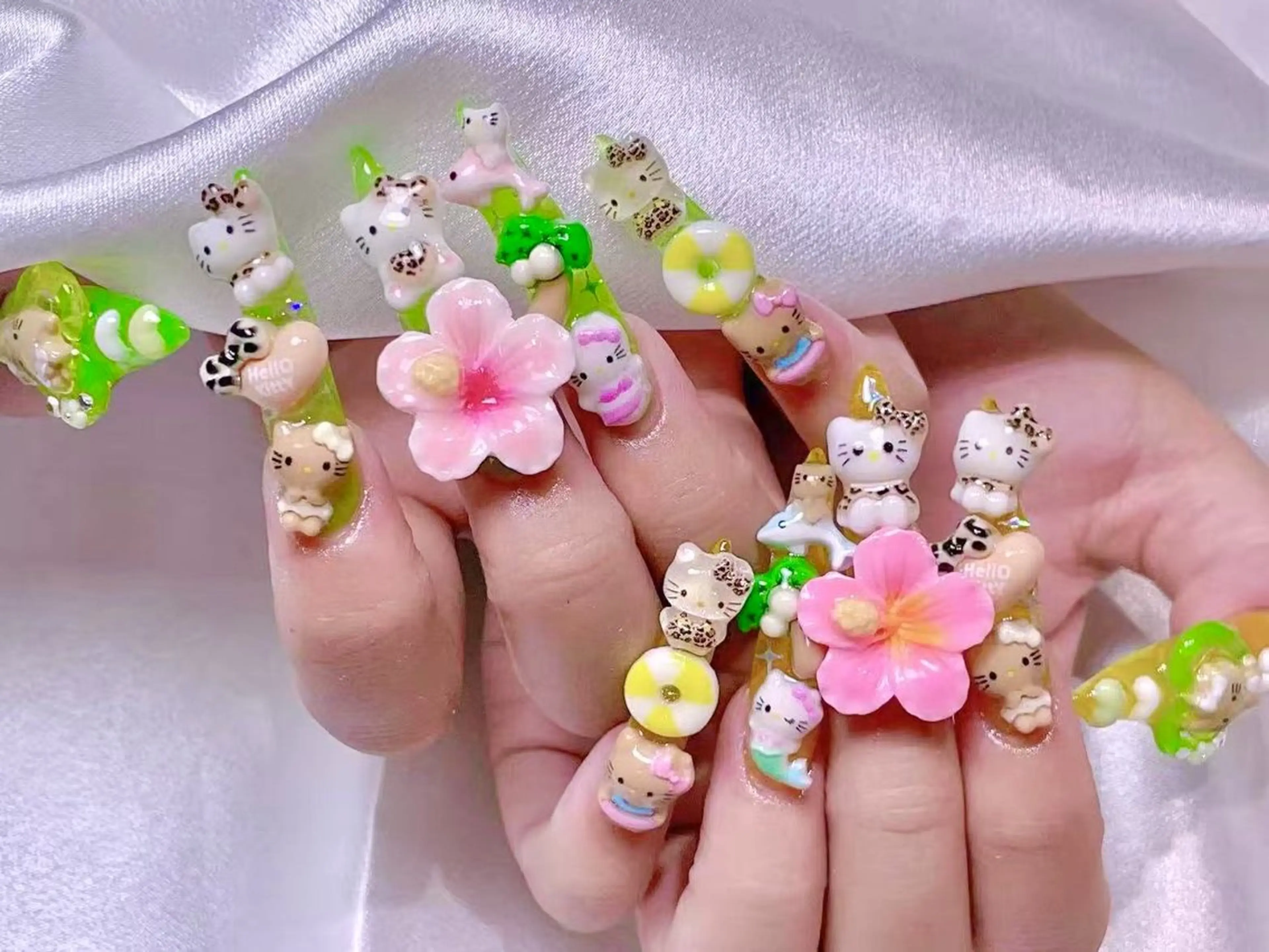 ネイル ハンドネイル リン リンのネイルデザイン