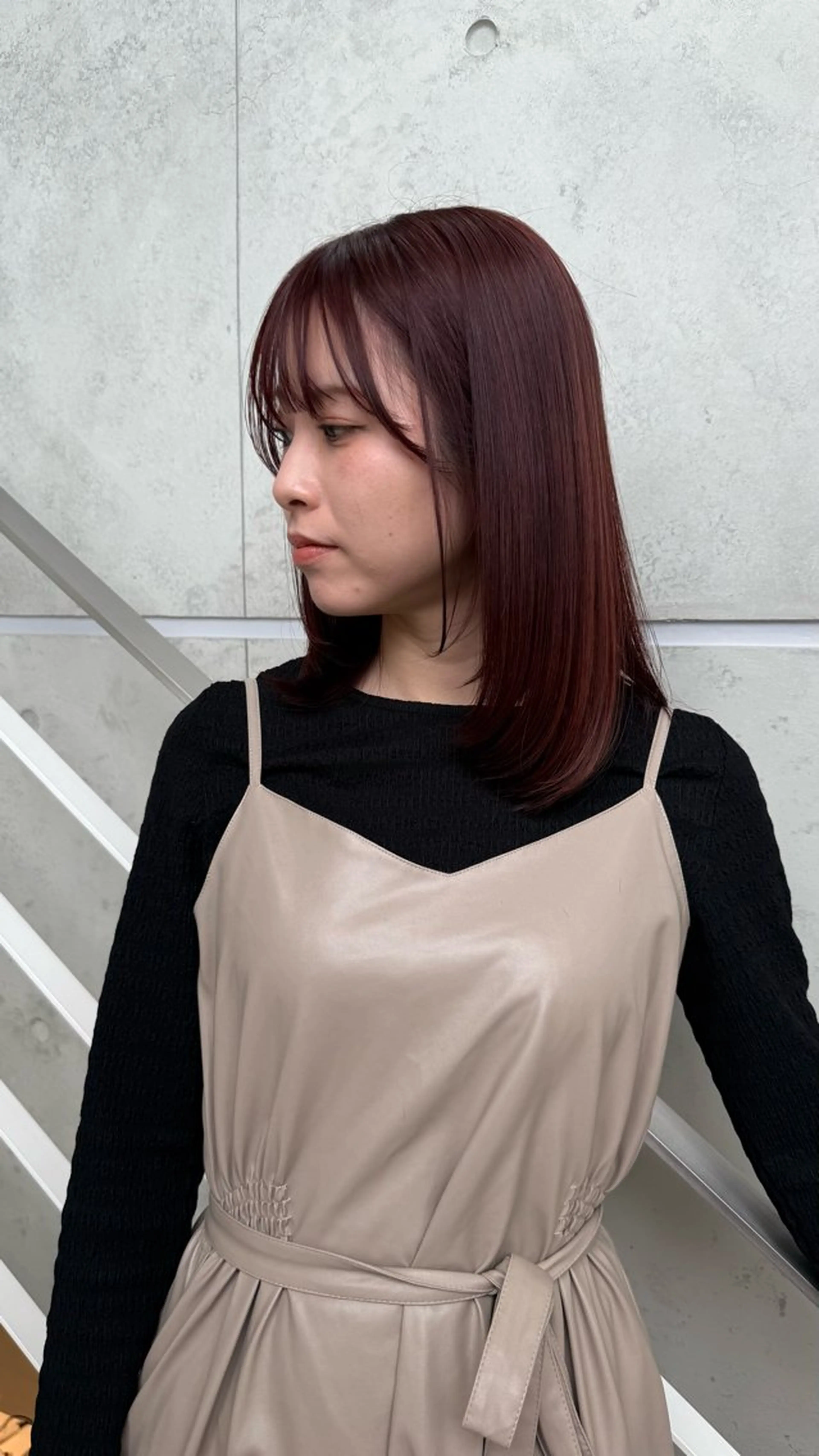 ミディアム カラー カット ヘアカラー セナ 抜け感レイヤー職人のヘアスタイル