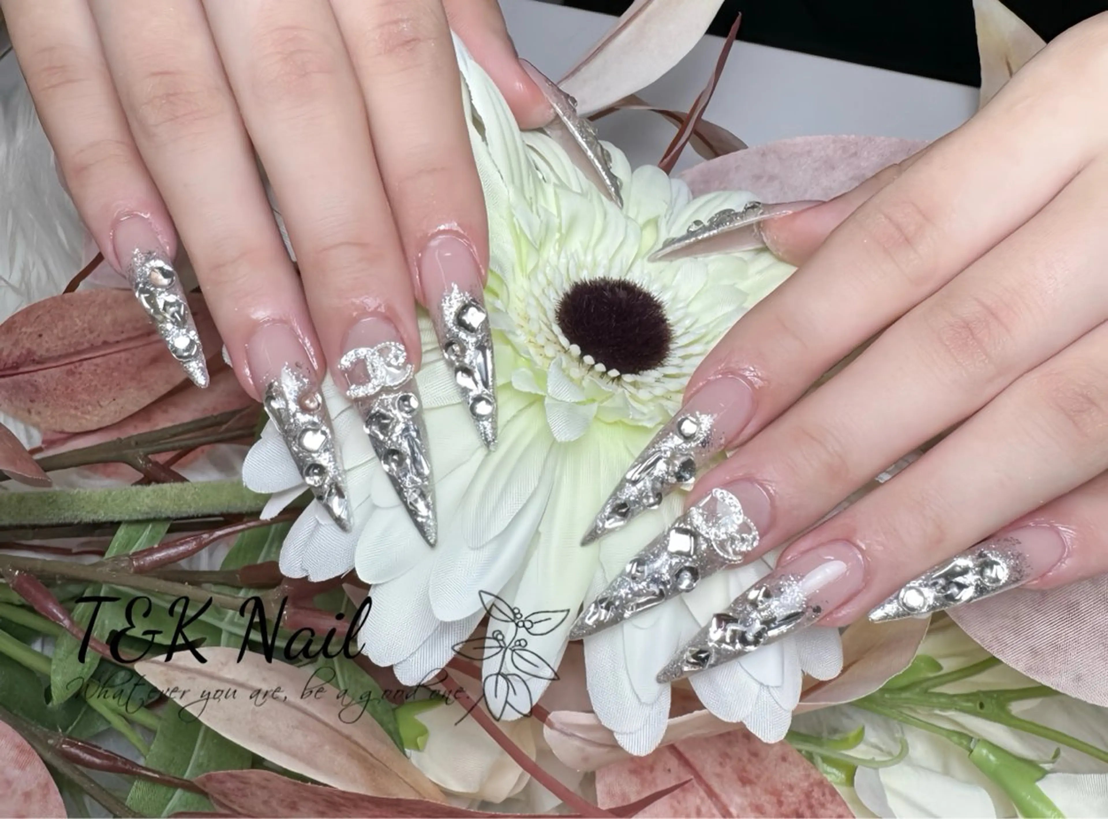 ネイル ハンドネイル ༺༒T&K nail ༒༻のネイルデザイン