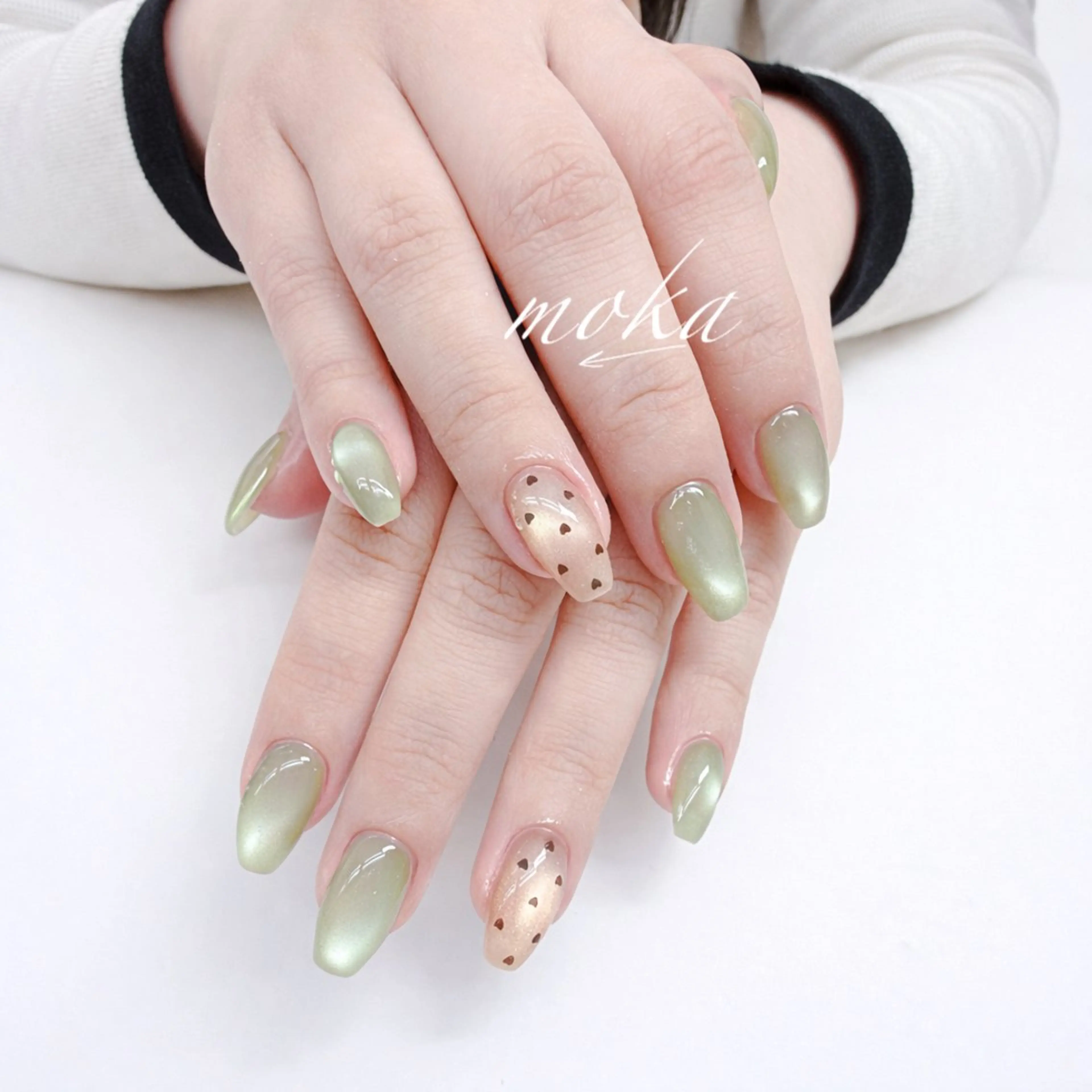 ネイル 胡蝶蘭レディースサロ ンNailMOKAのネイルデザイン