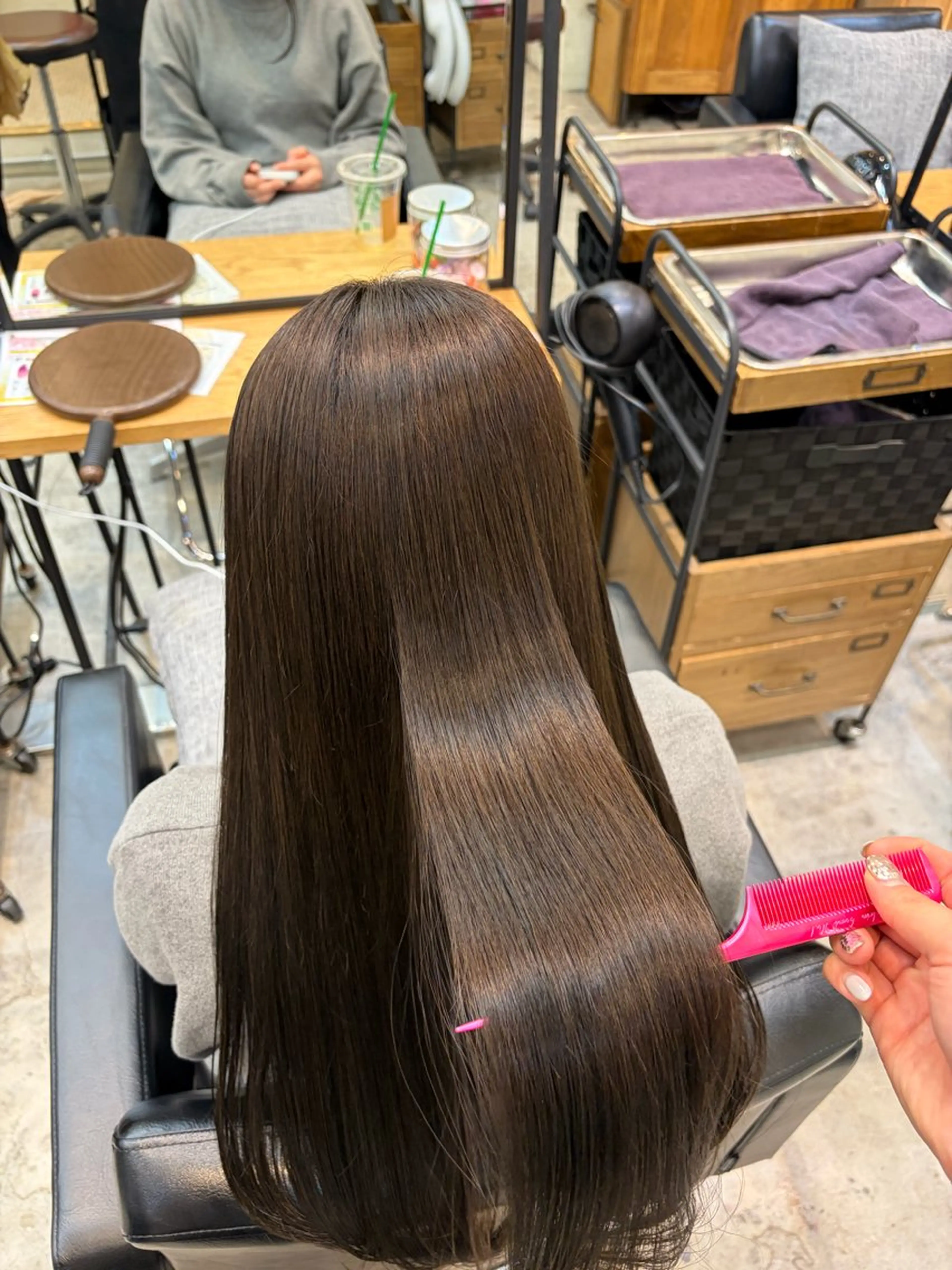 ロング ロング トリートメント ヘアカラー Rimu / Belle新宿のヘアスタイル