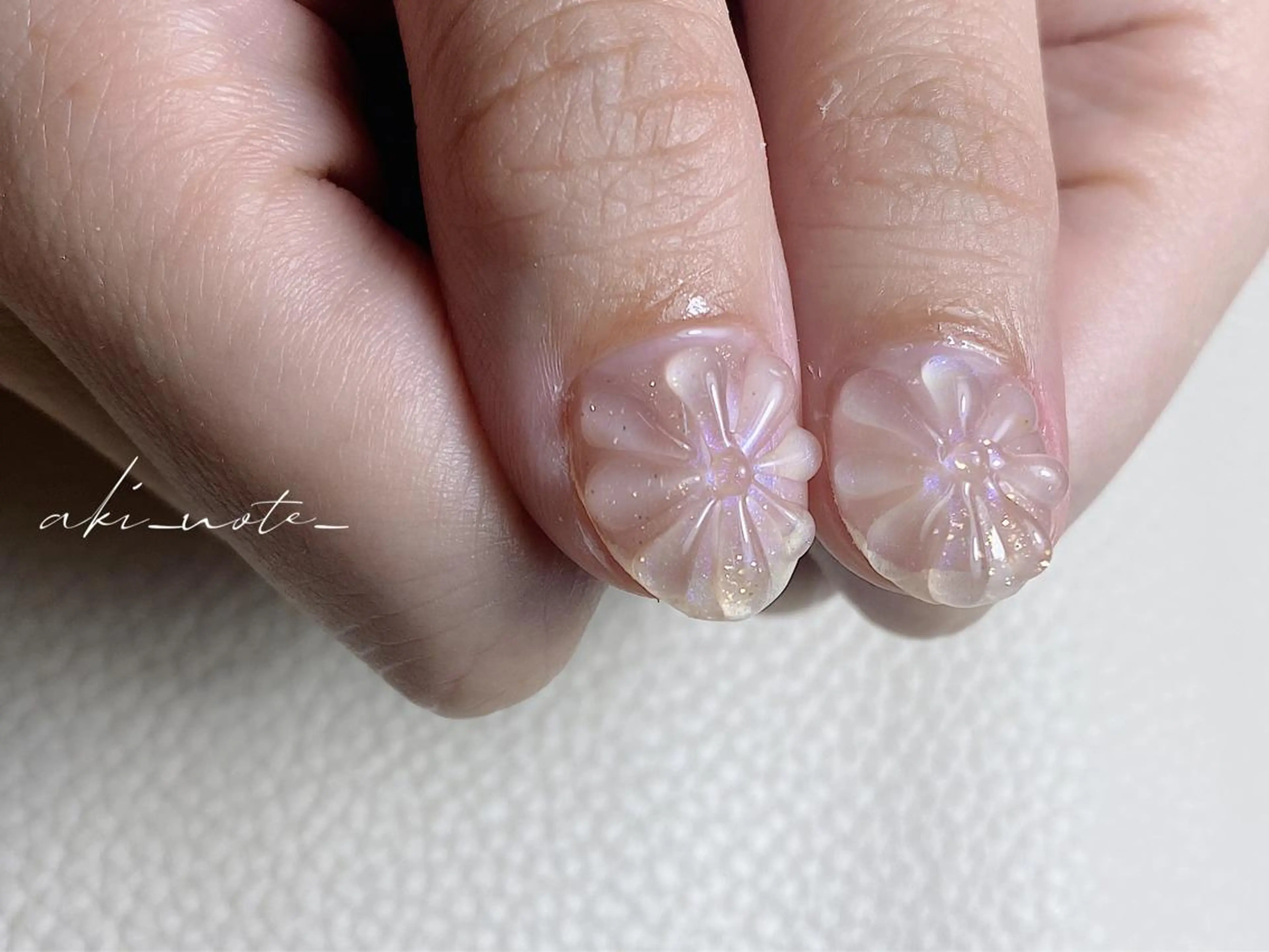 ネイル アートネイル ジェルネイル 氷ネイル・うるうるネイル ニュアンスネイル シンプルネイル ハンドネイル フットネイル GRANDE大須 栄/店長 aki🌙のネイルデザイン
