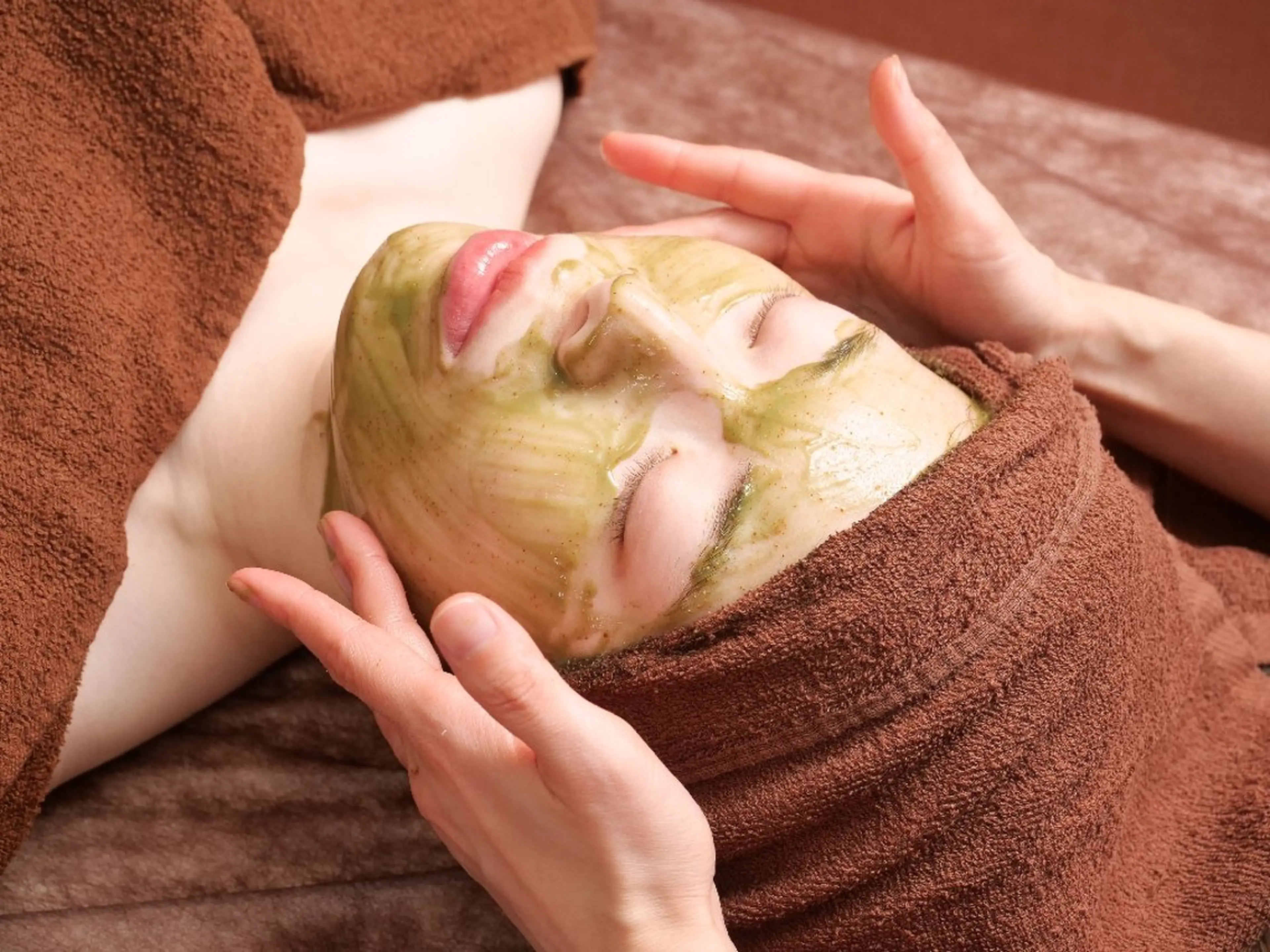 🤗✨新生活応援✨剥離🧖‍♀️ダウンタイム無しハーブピーリングの写真