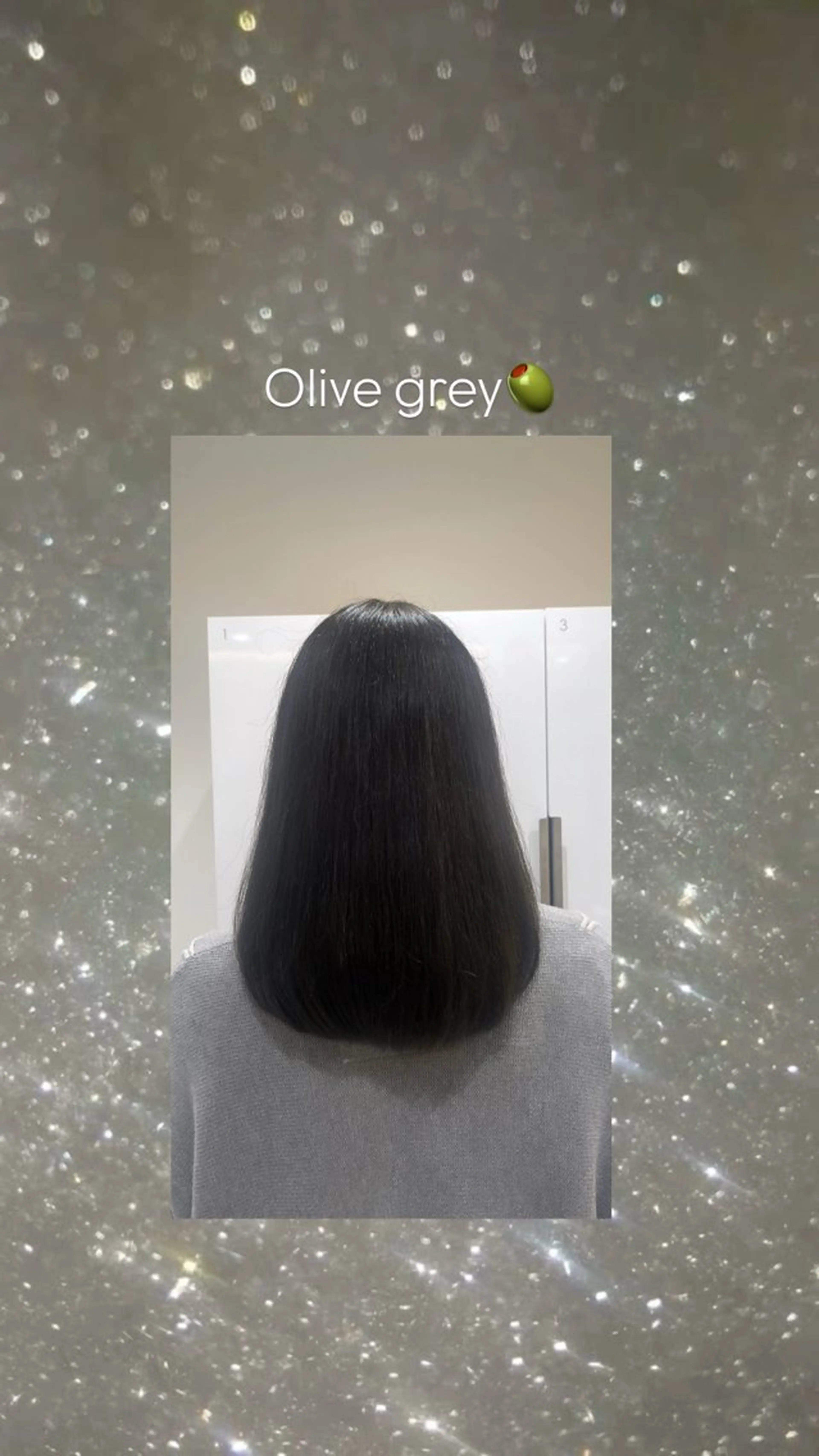 セミロング 透明感カラー Suzu.•♬のヘアスタイル