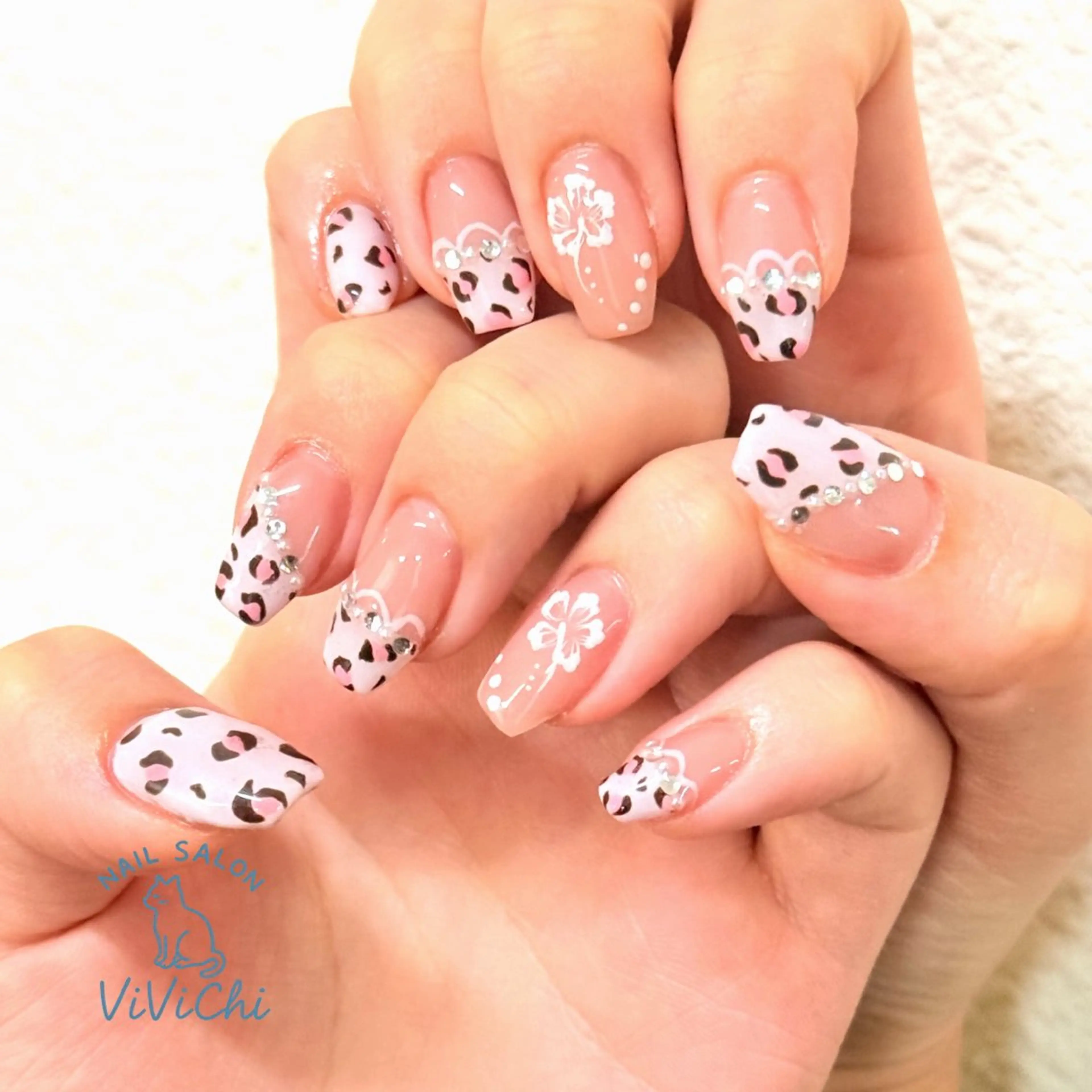 ネイル ハンドネイル NAILSALON ViViChi所属・ViViChi 梨帆のネイルデザイン