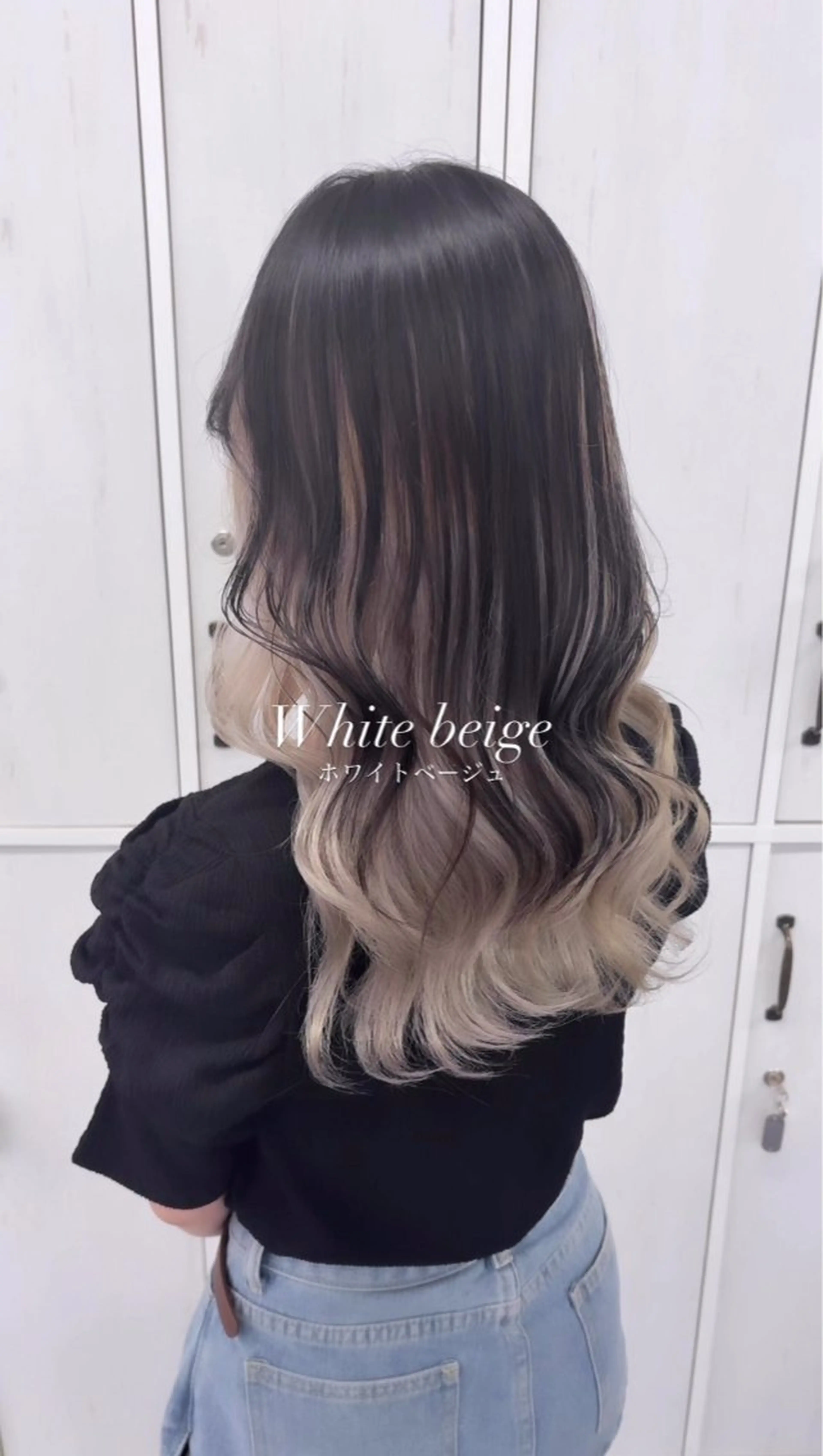ミディアム カラー ベージュカラー ブリーチ ホワイトベージュ TORA【Li's /東大阪布施美容室】のヘアスタイル