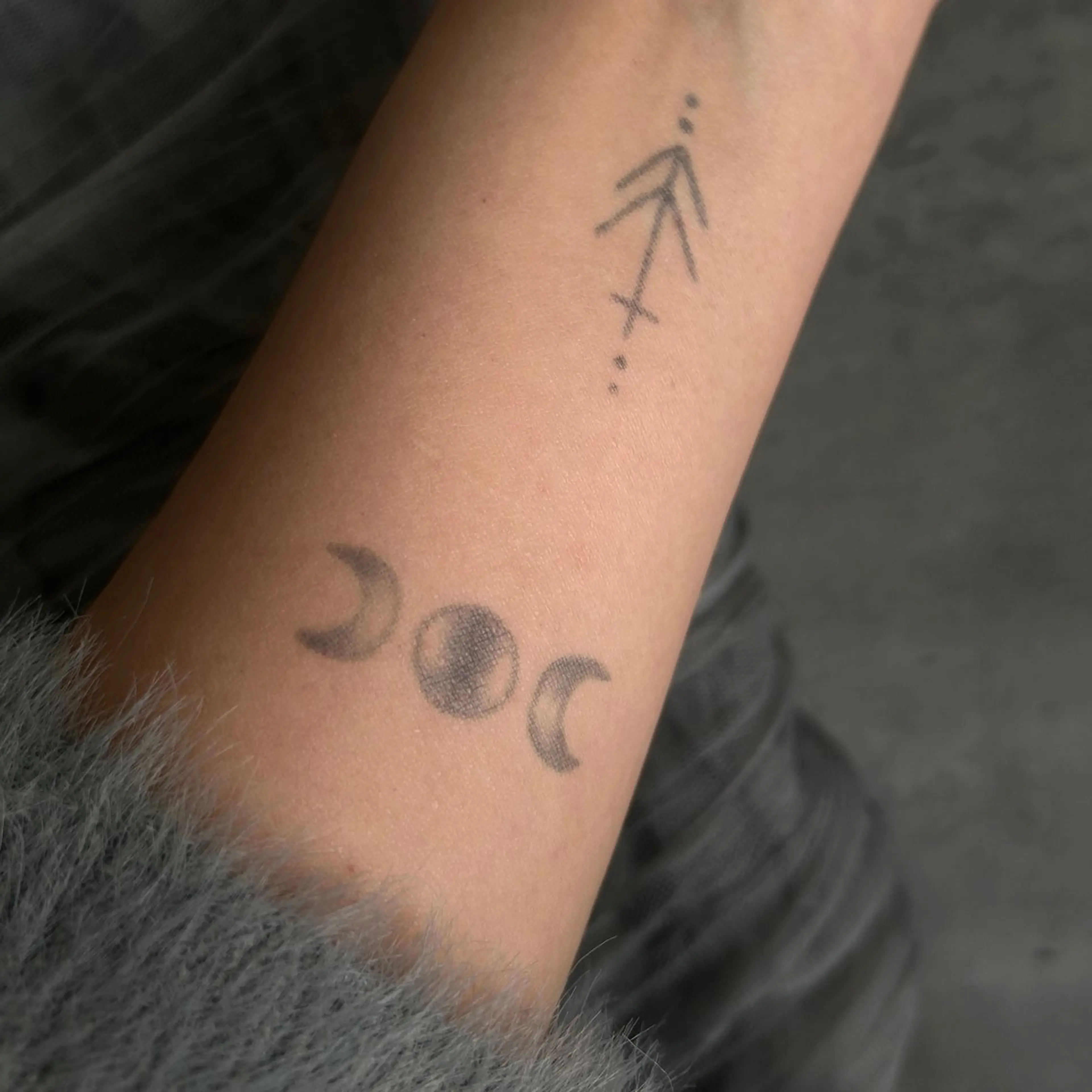 ジャグアタトゥー3×3サイズ1つの写真