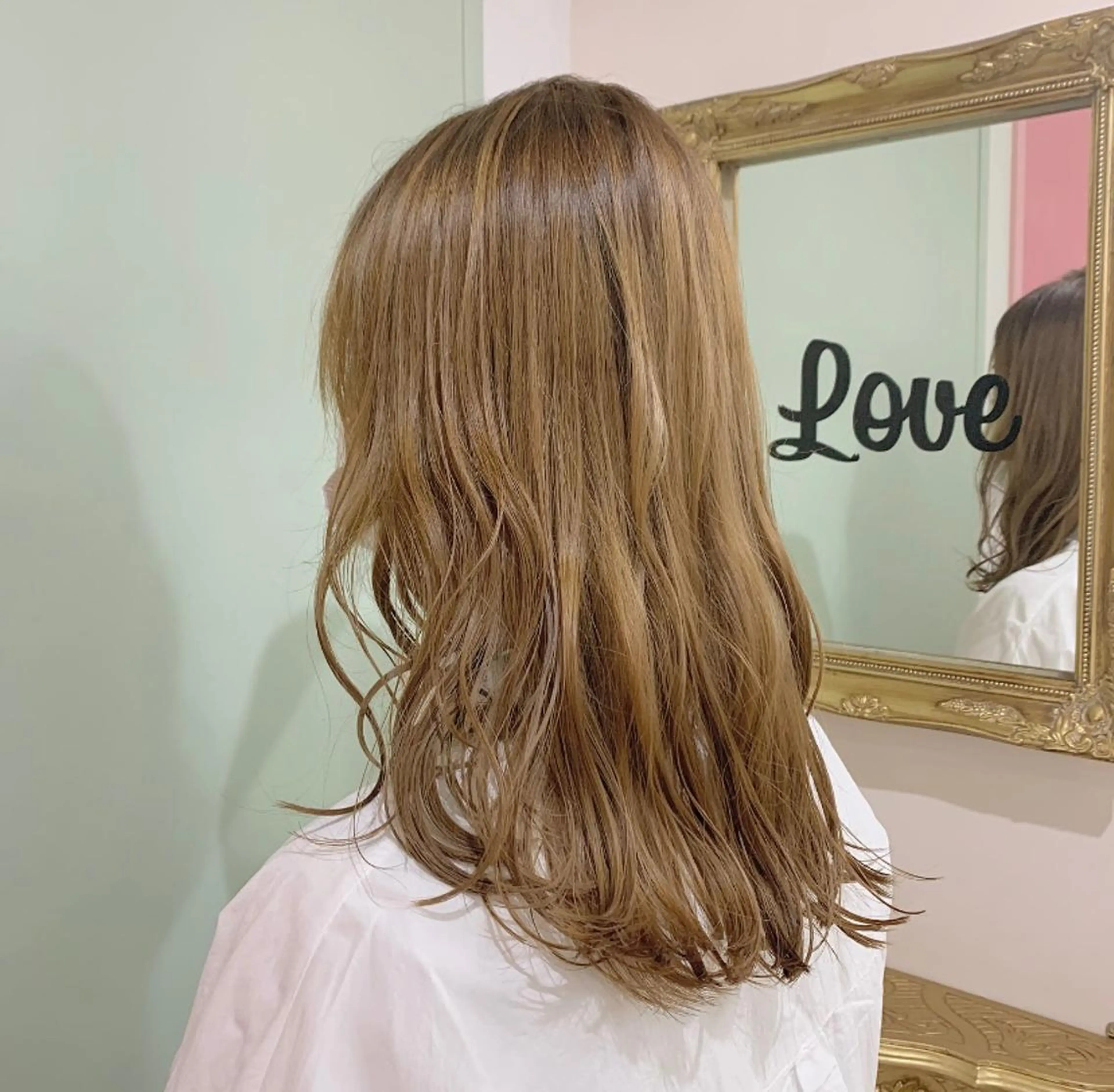 ミディアム カット ヘアカラー トリートメント 小顔カット/韓国 カラー🌙shikiのヘアスタイル