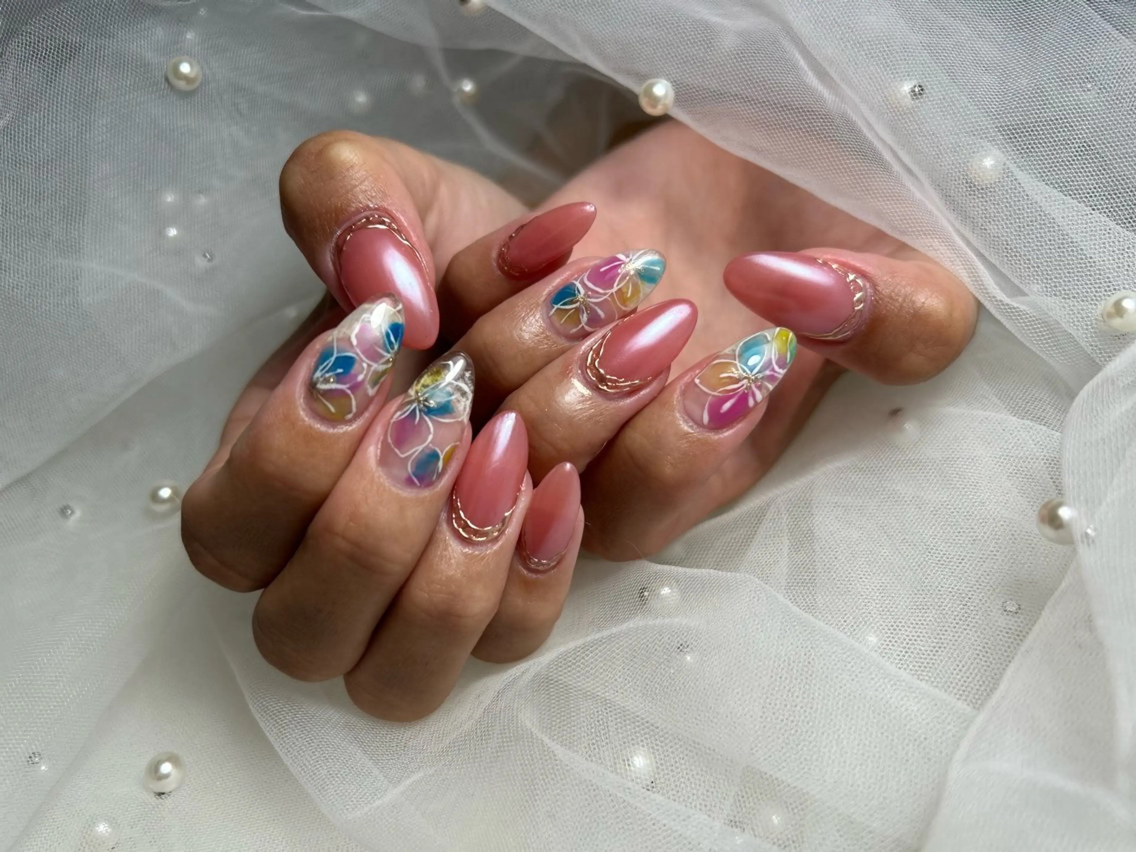 ネイル ハンドネイル フットネイル ✴︎ Delightのネイルデザイン