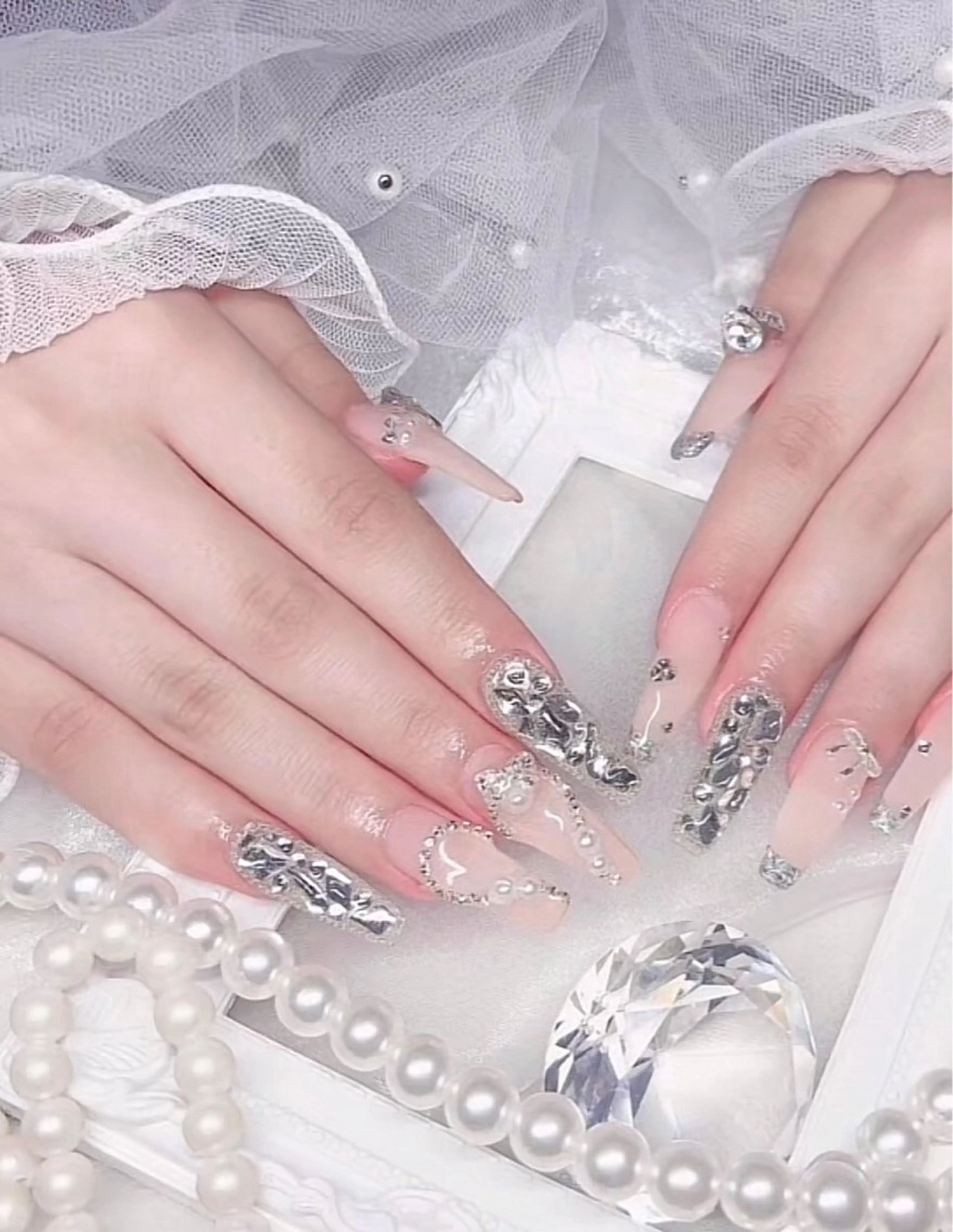 ネイル ハンドネイル Kari ネイルサロンのネイルデザイン