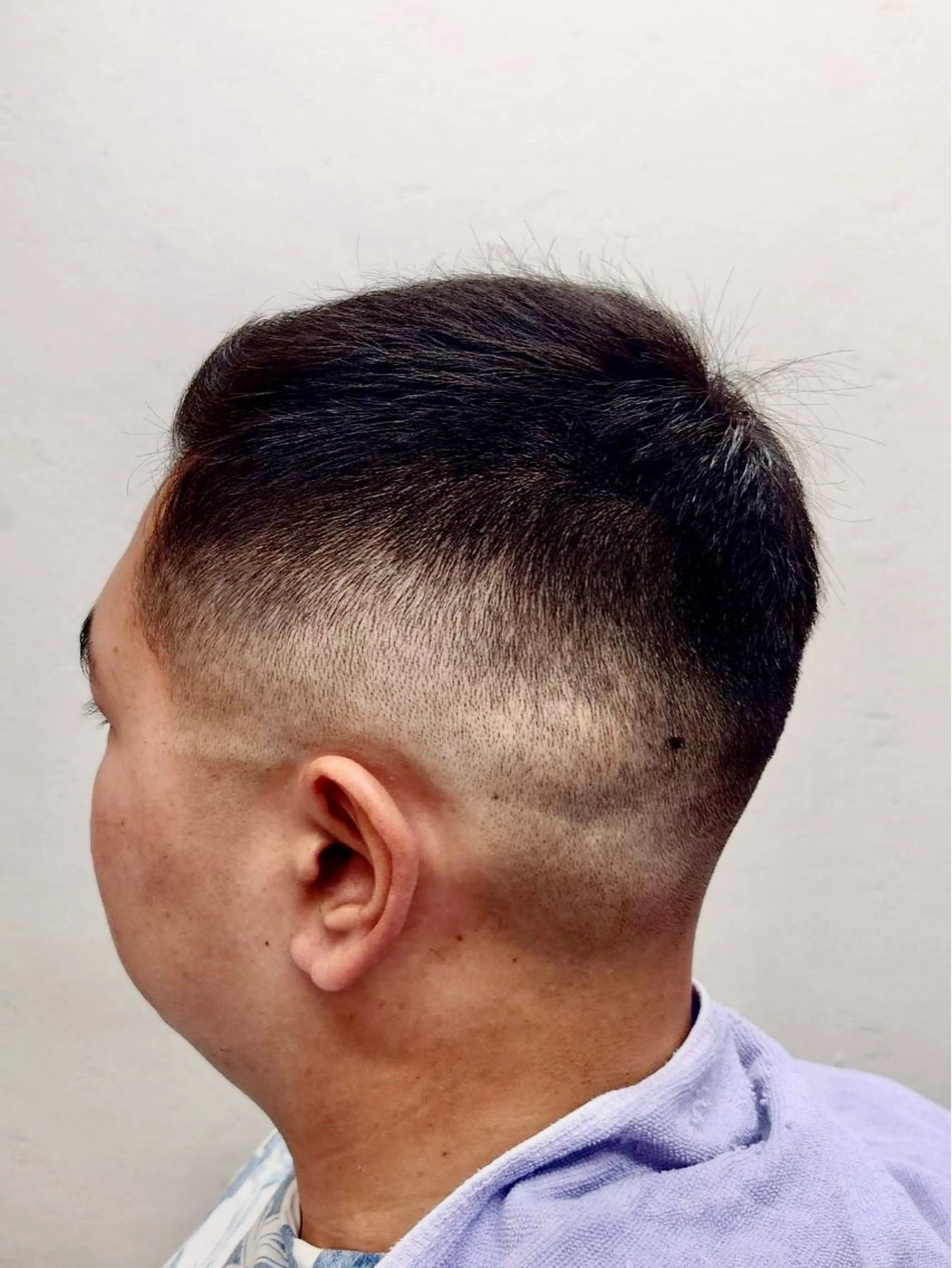 ショート メンズ フェードカット スキンフェード smash所属・佐 藤のヘアスタイル