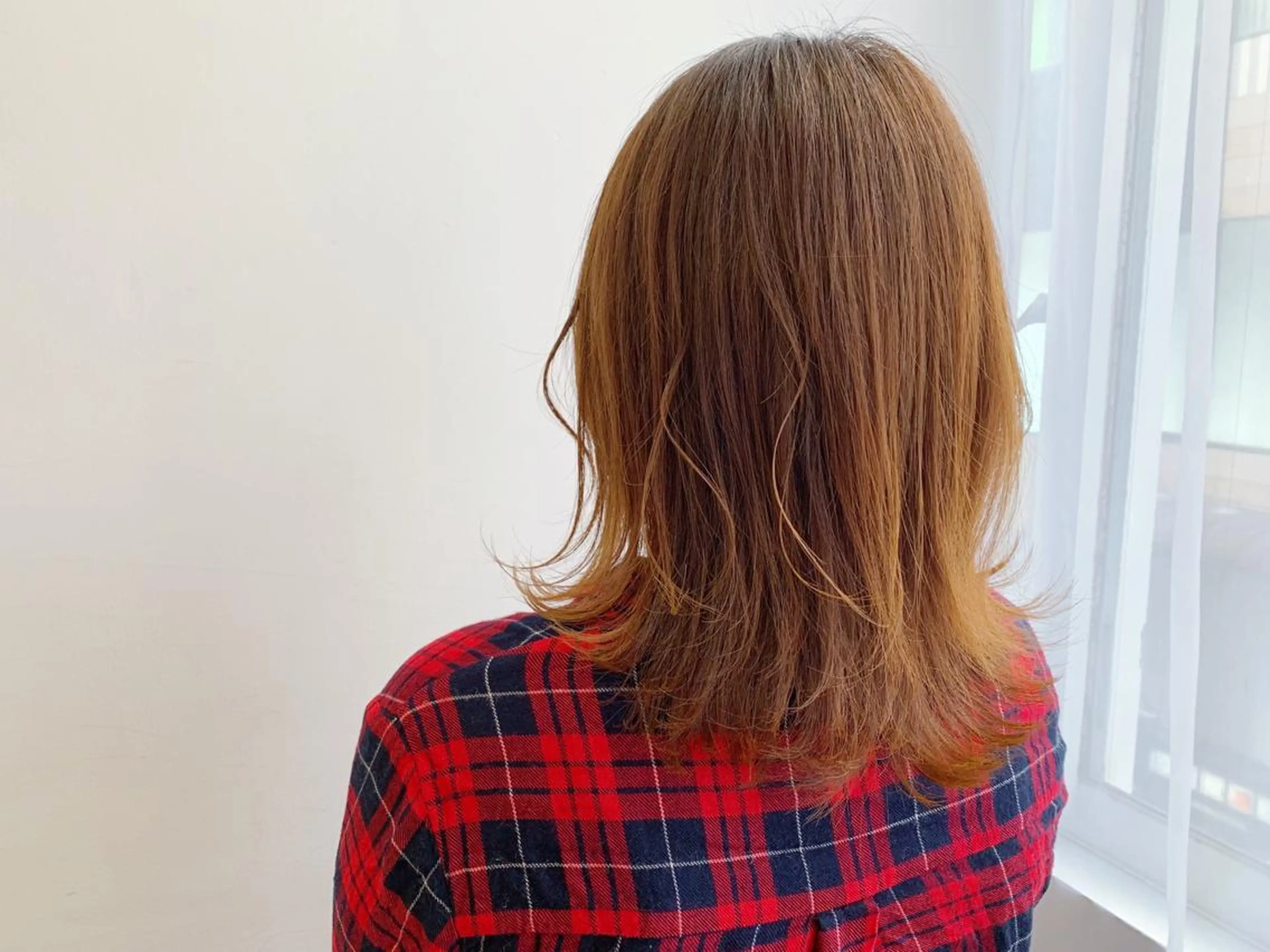 ミディアム ミディアムパーマ トリートメント カット トリートメント タカハシ ハヤトのヘアスタイル