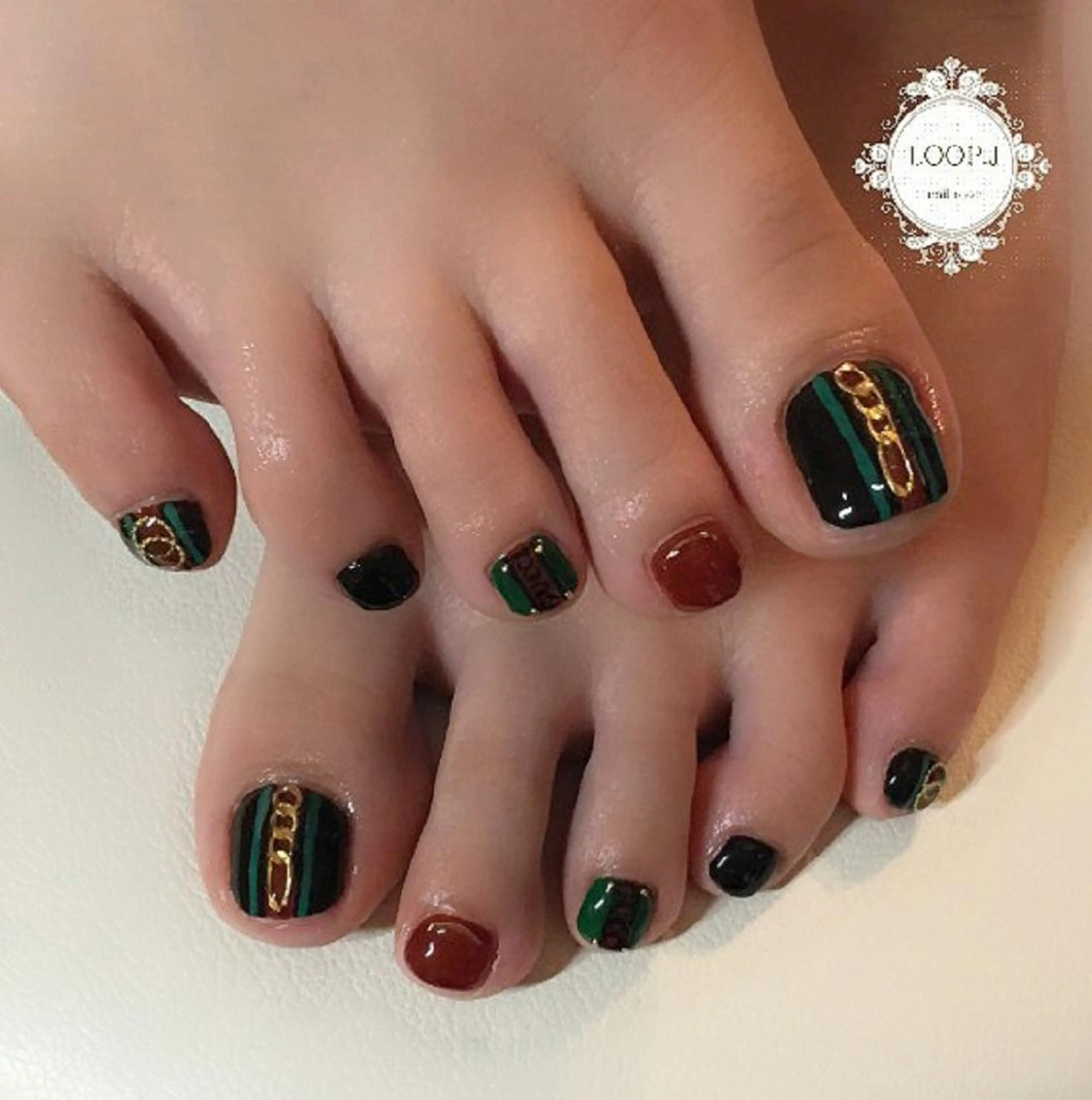 ネイル おおくぼ めぐみのネイルデザイン