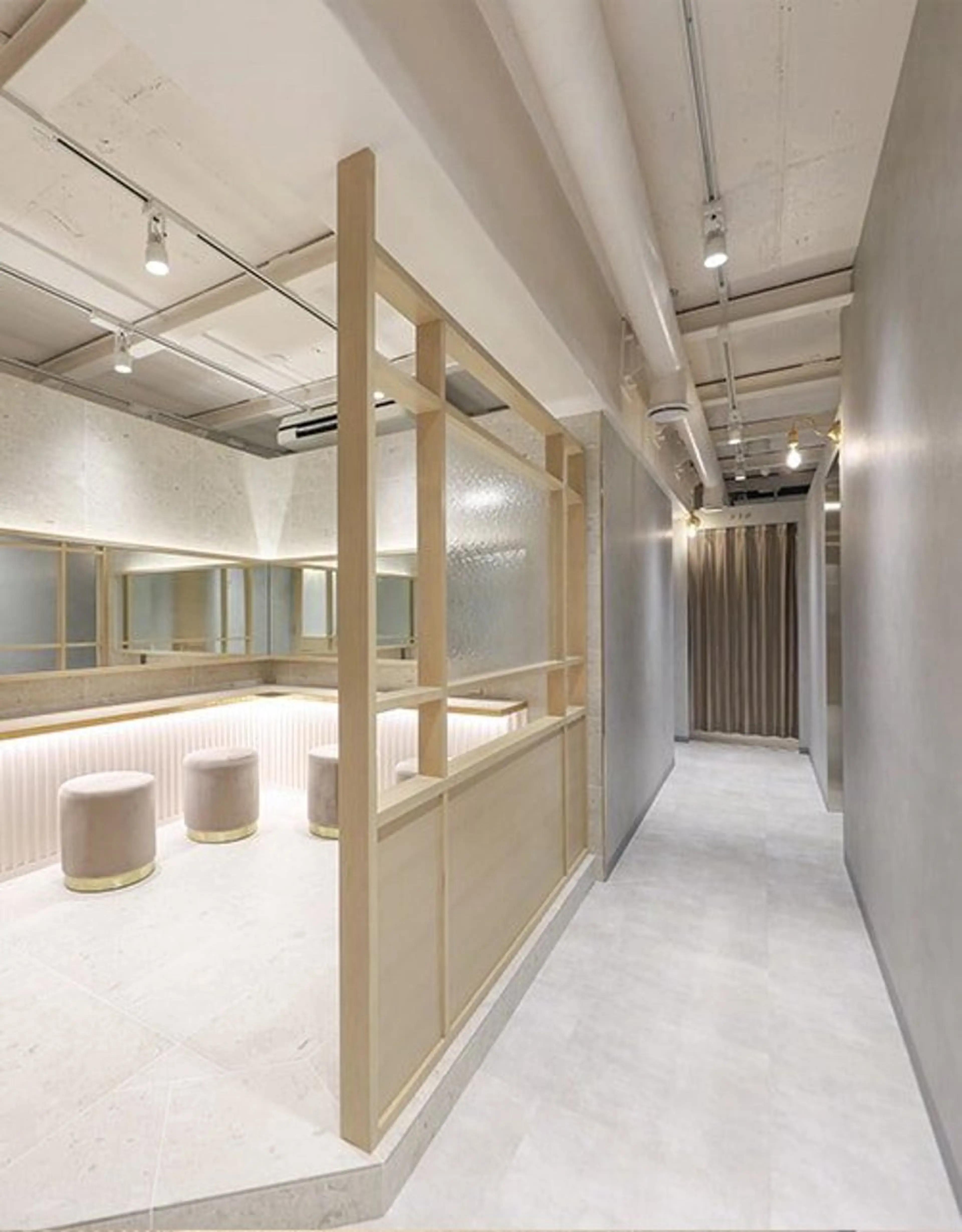 iny share salon原宿店【Raymy-eyelash.eyebrow】所属・Eyelist.s Ayaのマツエク・マツパデザイン