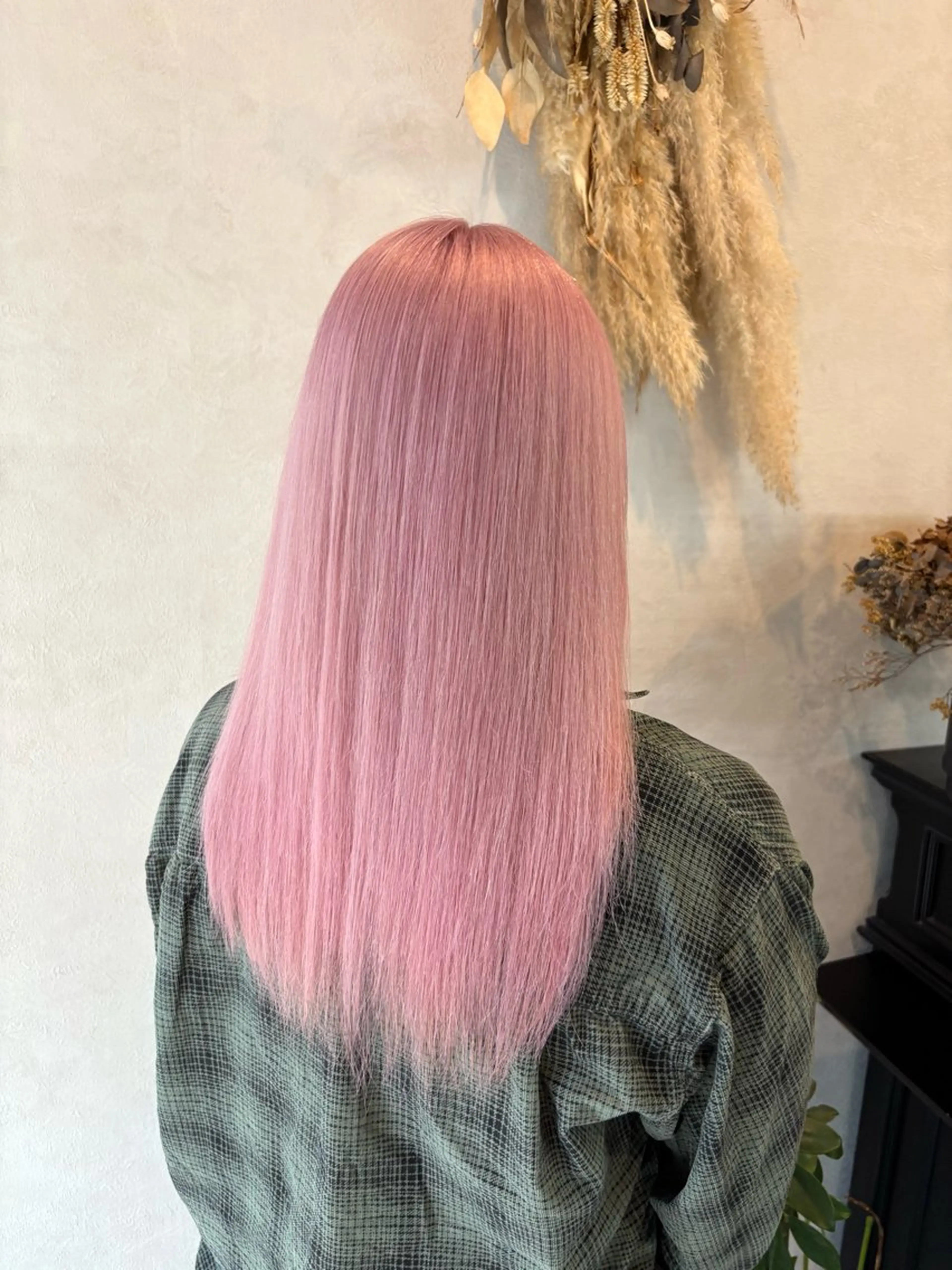 ロング ヘアカラー 前田 美里のヘアスタイル