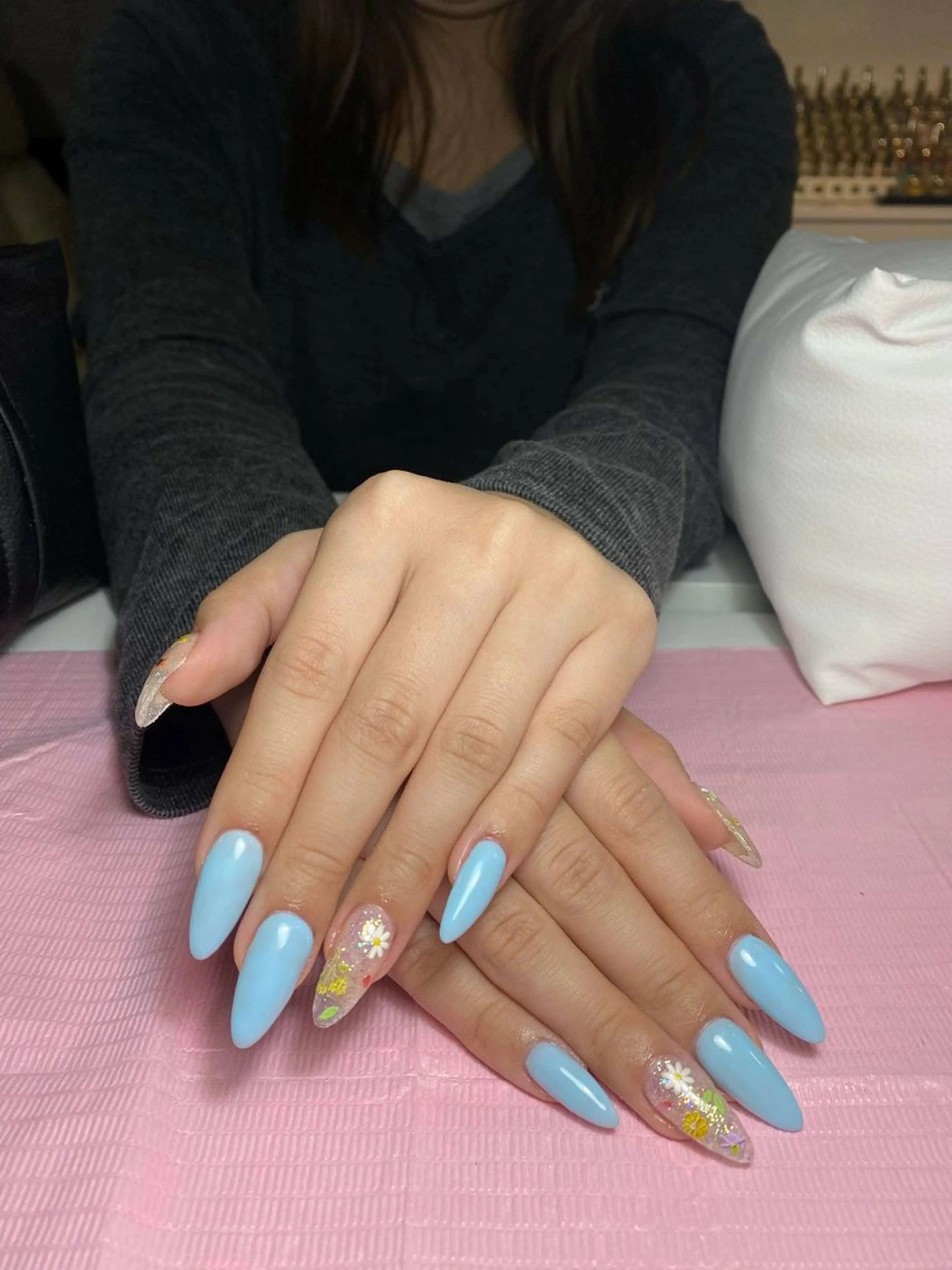 ネイル オーロラネイル チークネイル フットネイル フレンチネイル ジェルネイル Nichi Nailsのネイルデザイン