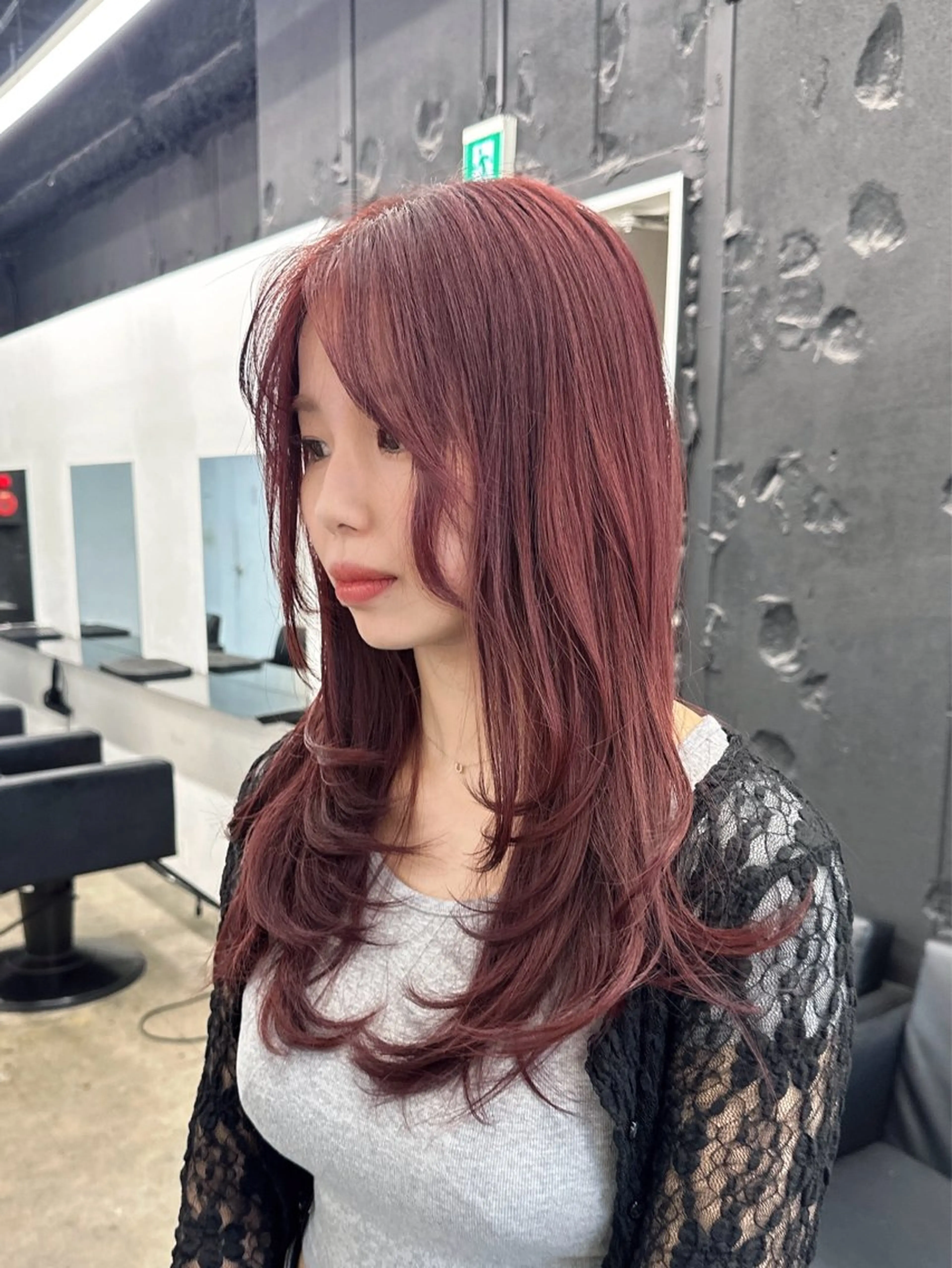 ロング カラー レイヤーカット ヘアカラー 🎀ツヤ髪/韓国 ヘアミカ🎀のヘアスタイル