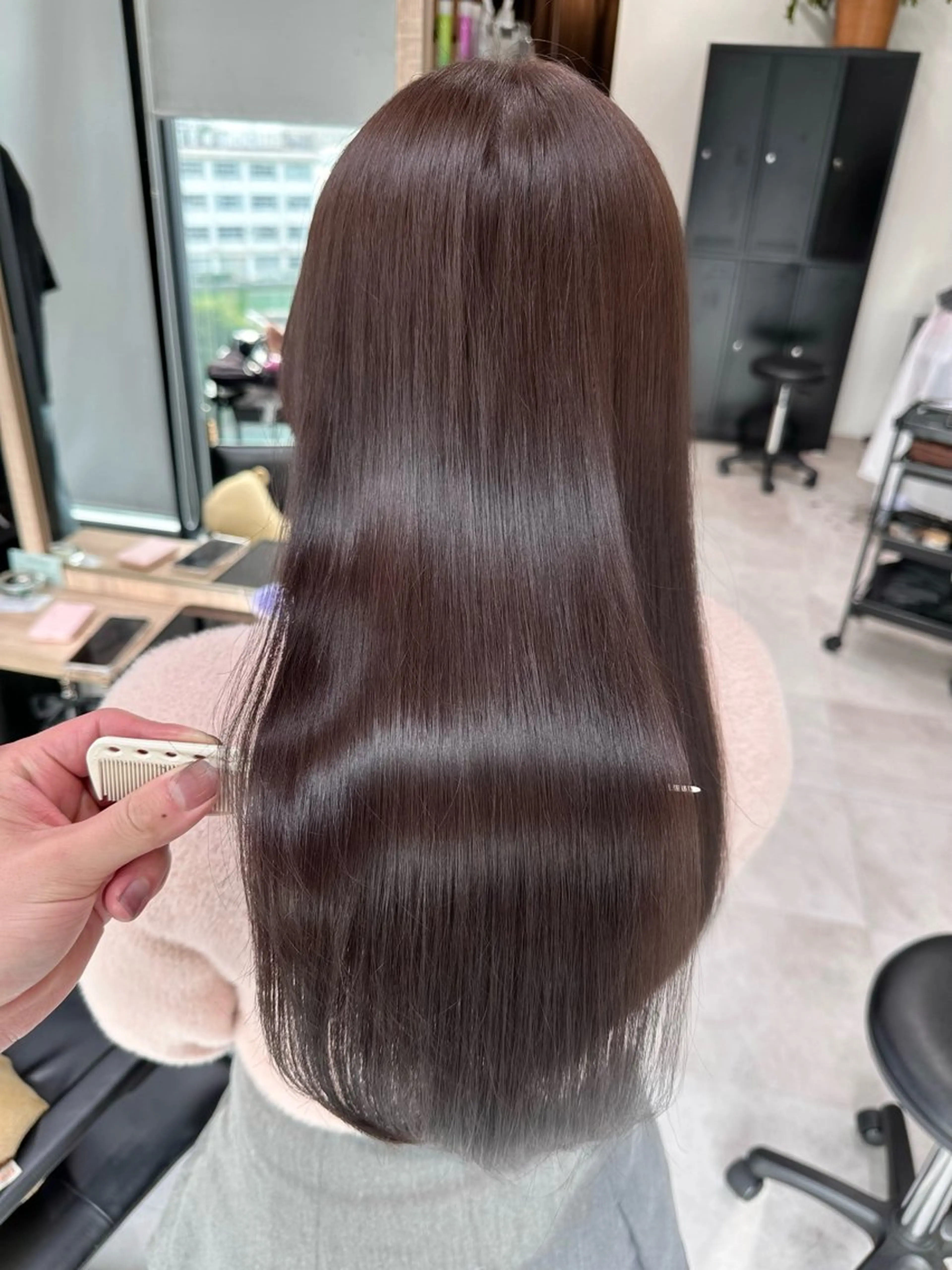 セミロング ラベンダーブラウン カット ヘアカラー トリートメント ✨透明感カラー 恵比寿HAYATO✨のヘアスタイル