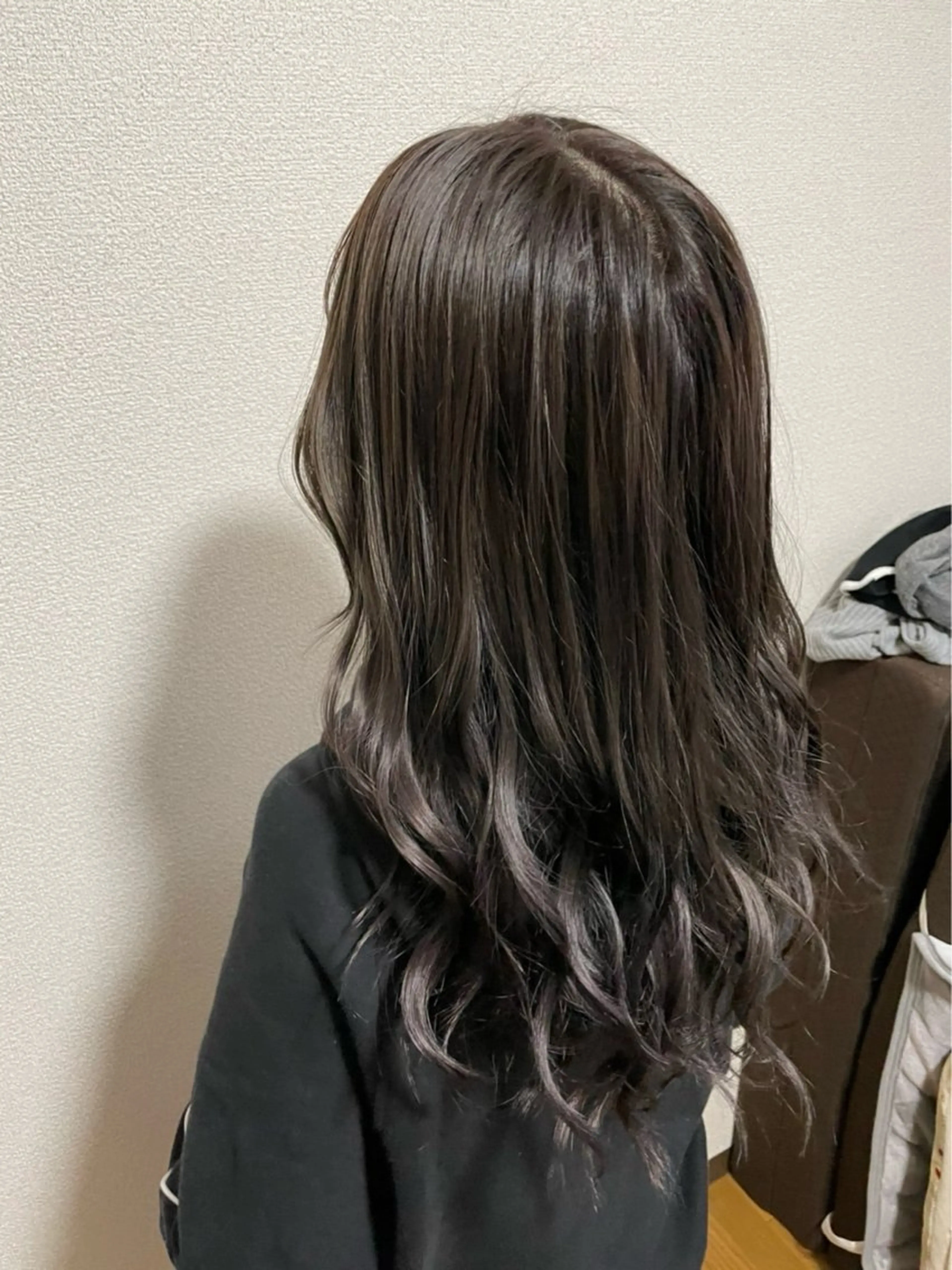 ロング カラー アッシュ ベージュカラー カット ヘアカラー ならざきつぐみ /天王寺/ハイトーンのヘアスタイル