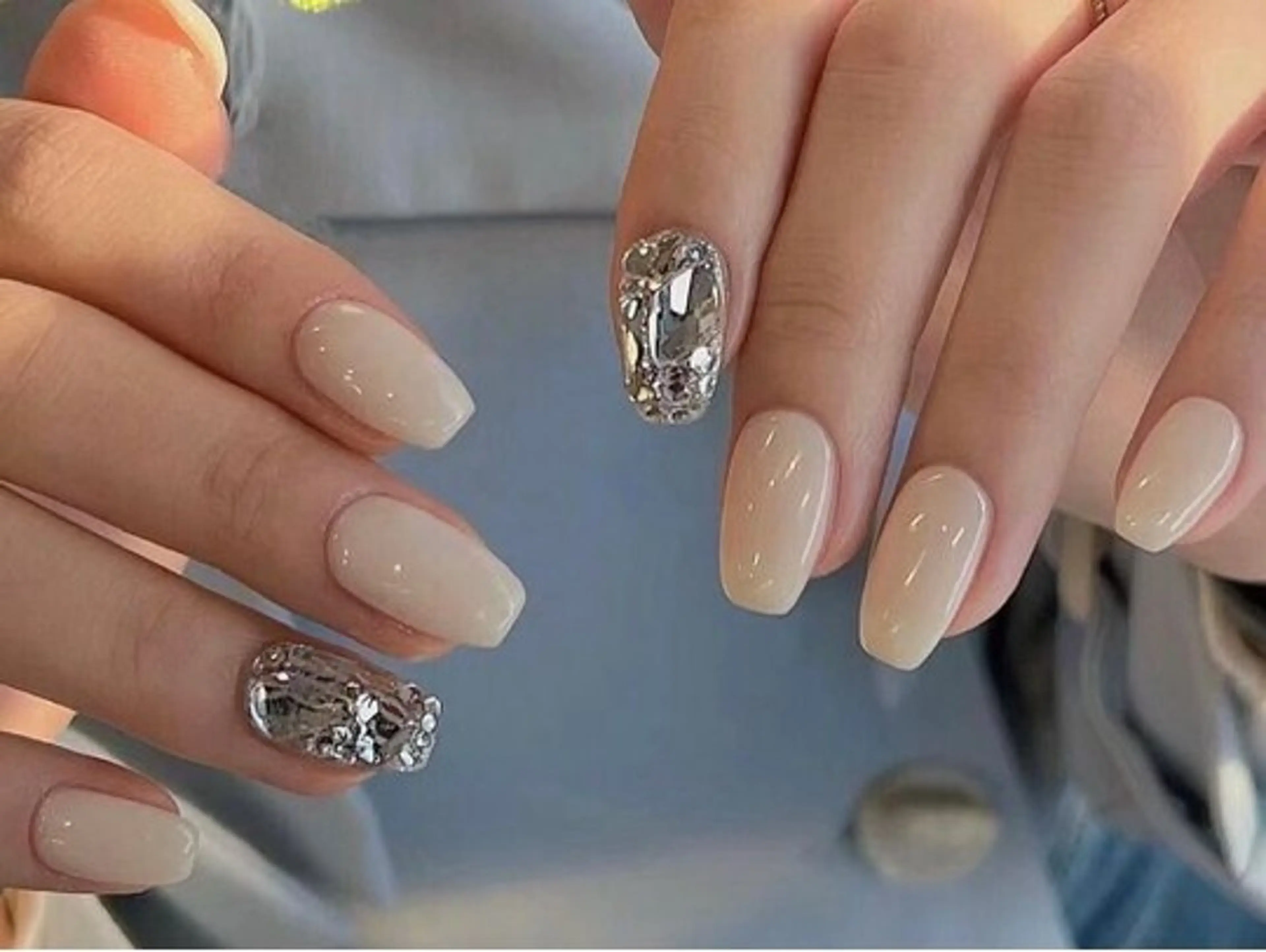 ネイル ネイリストゆか💅 長さだし、深爪矯正のネイルデザイン